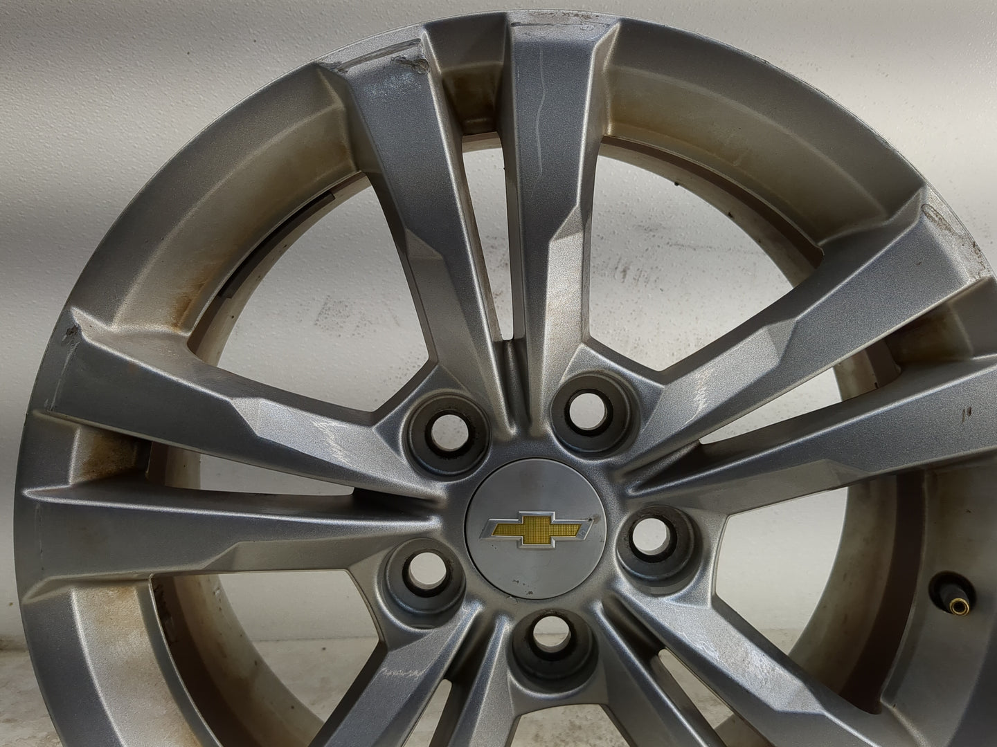 2010-2017 Chevrolet Equinox Oem Wheel Rim 1173964 - Oemusedautoparts1.com
