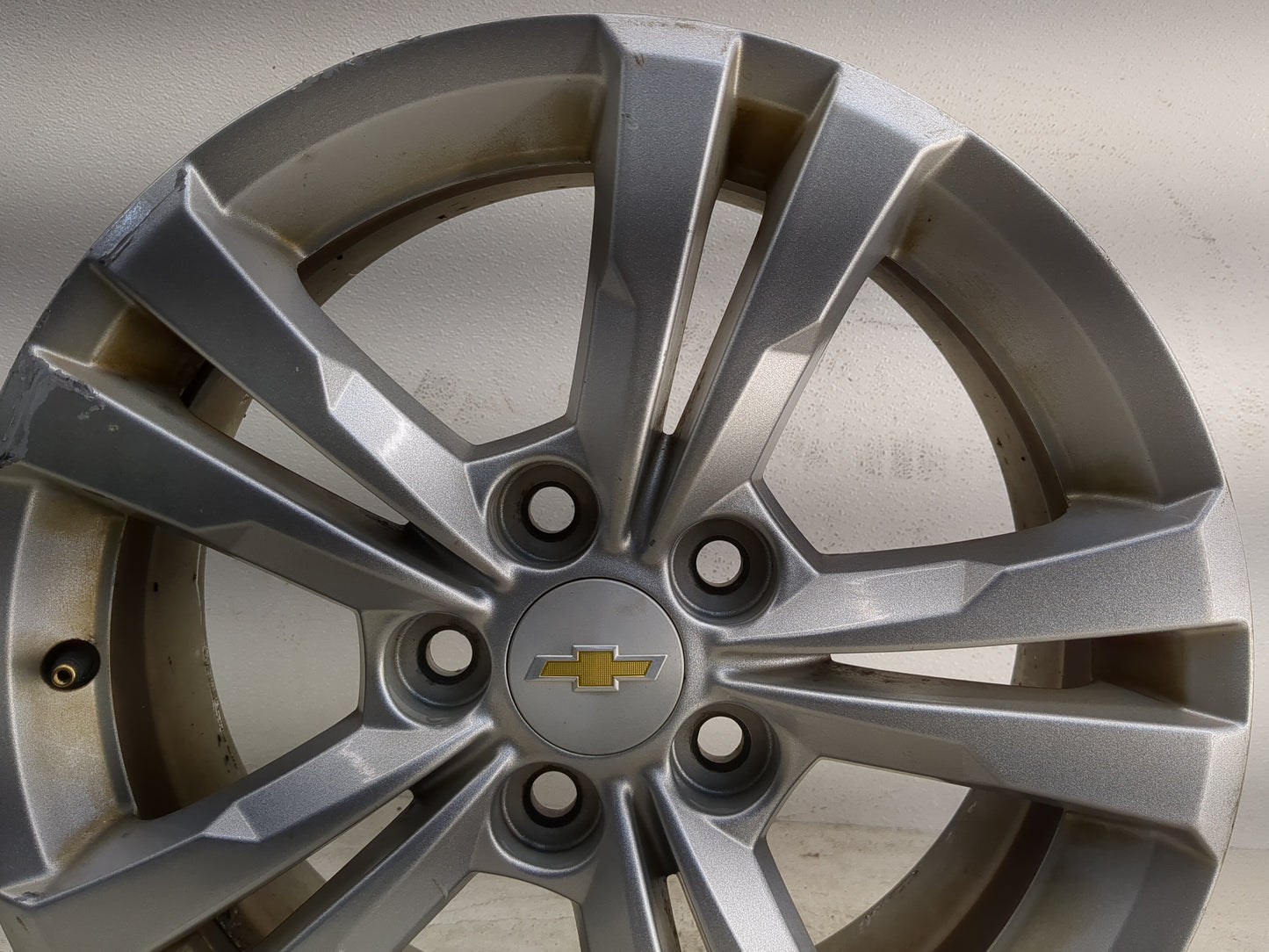 2010-2017 Chevrolet Equinox Oem Wheel Rim - Oemusedautoparts1.com