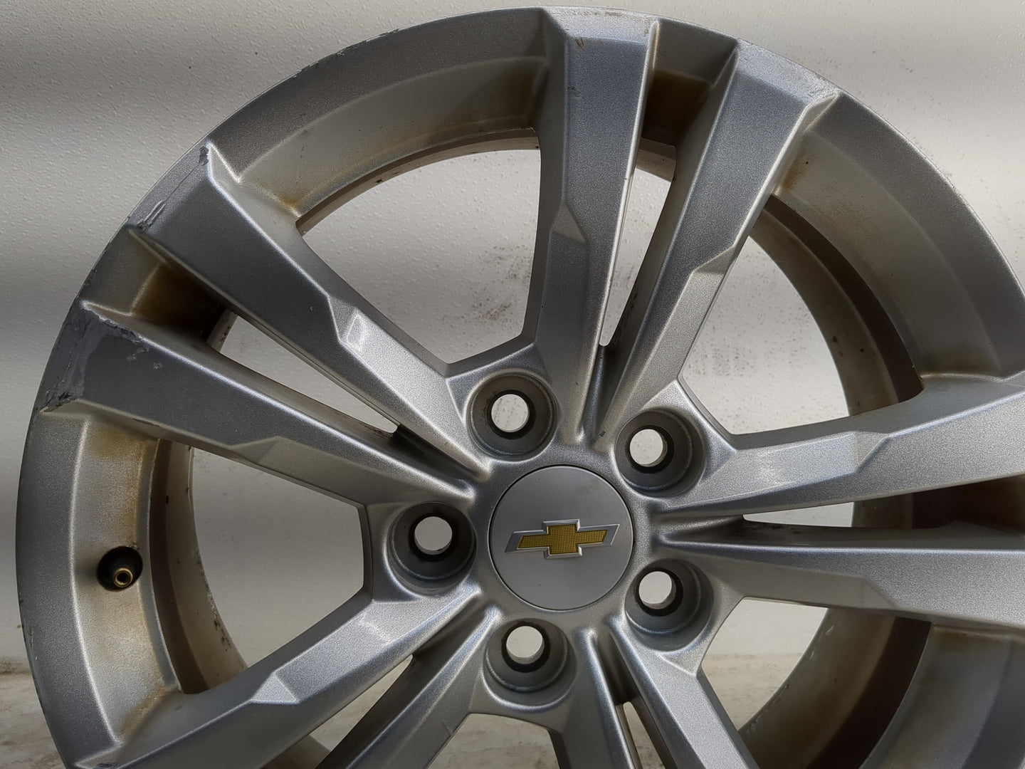 2010-2017 Chevrolet Equinox Oem Wheel Rim - Oemusedautoparts1.com