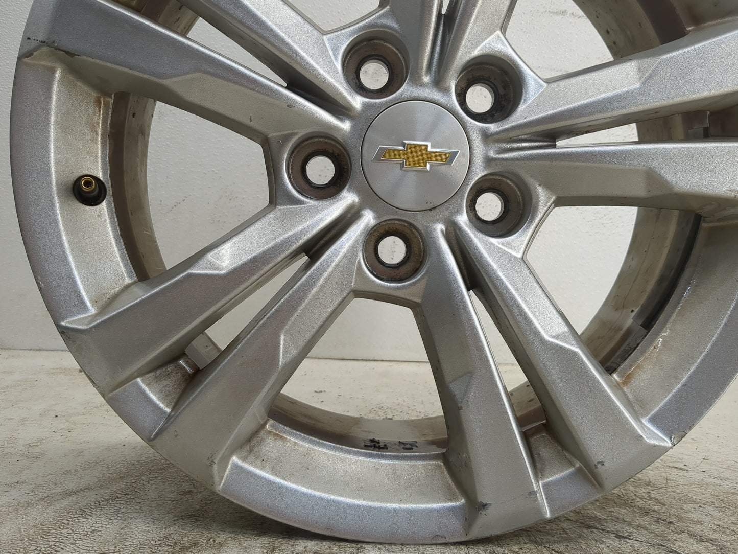 2010-2017 Chevrolet Equinox Oem Wheel Rim - Oemusedautoparts1.com