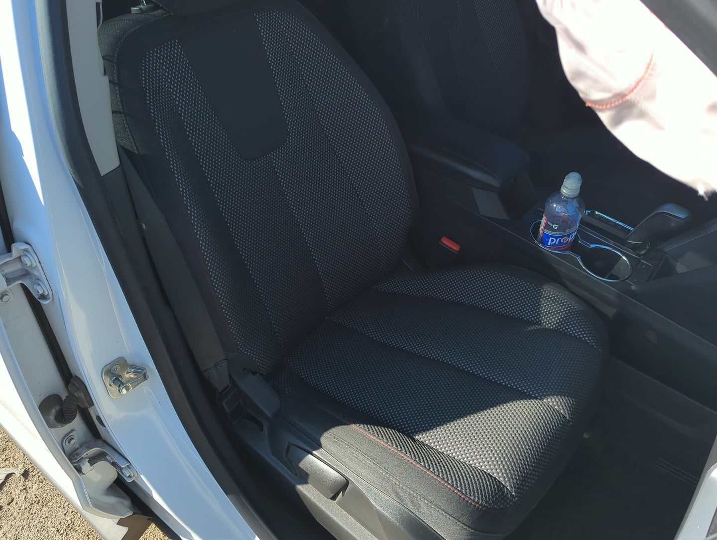 2014-2017 Chevrolet Equinox Passenger Front Seat Oem 1174849 - Oemusedautoparts1.com