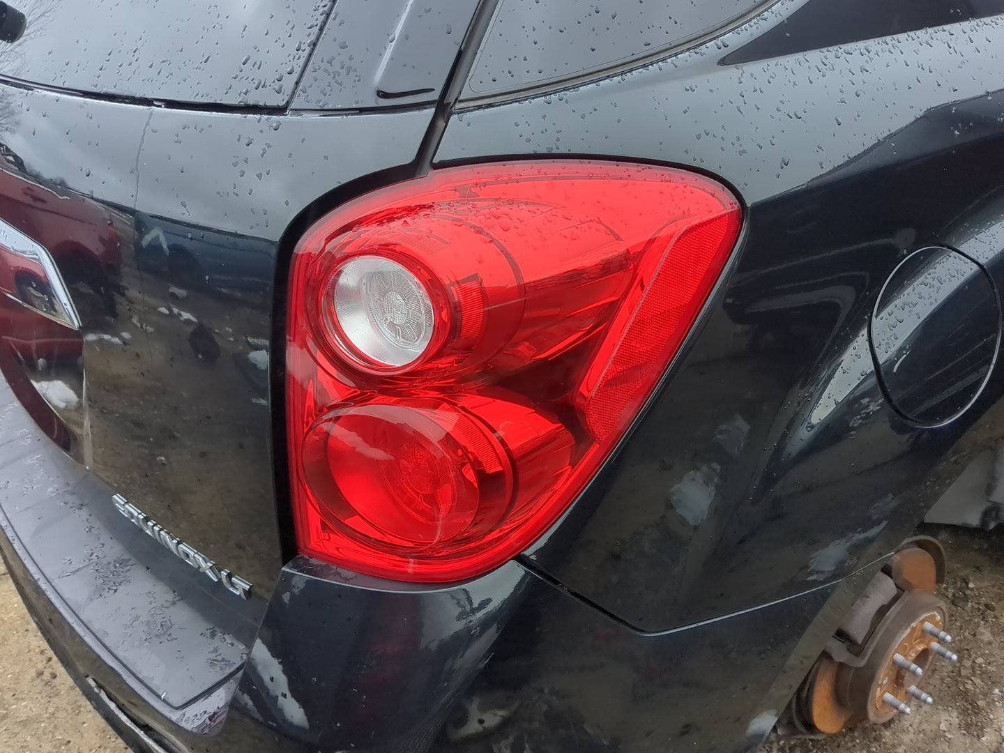 2010-2015 Chevrolet Equinox Tail Light Assembly Passenger Right OEM Fits Fits 2010 2011 2012 2013 2014 2015 OEM Used Auto Pa