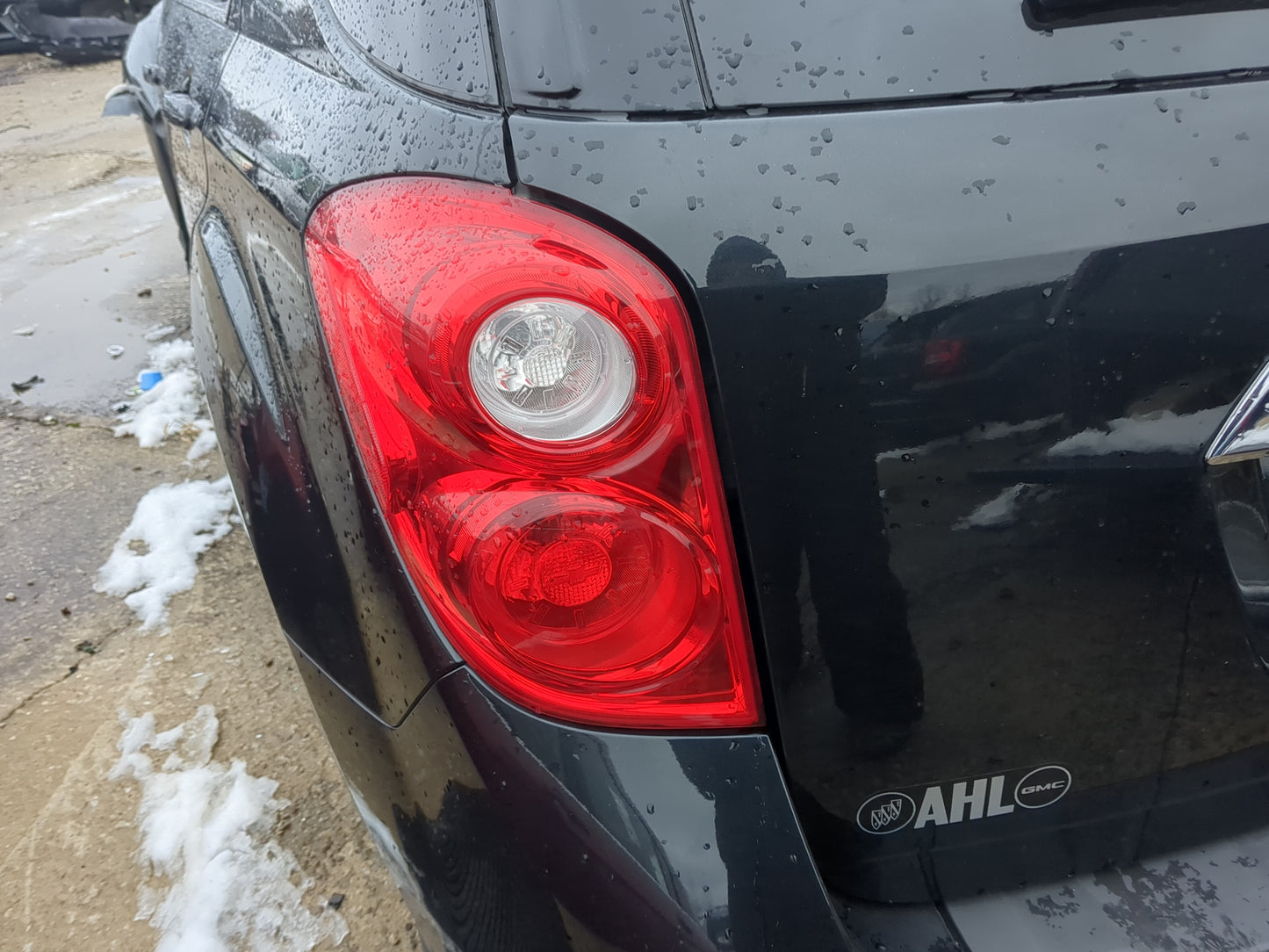 2010-2015 Chevrolet Equinox Tail Light Assembly Driver Left OEM Fits Fits 2010 2011 2012 2013 2014 2015 OEM Used Auto Parts 