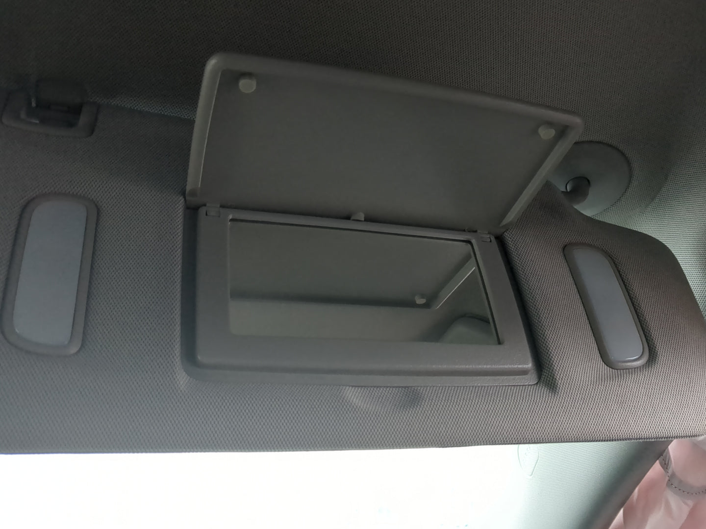 2010-2017 Chevrolet Equinox Sun Visor Shade Replacement Passenger Right Mirror Fits Fits 2010 2011 2012 2013 2014 2015 2016 