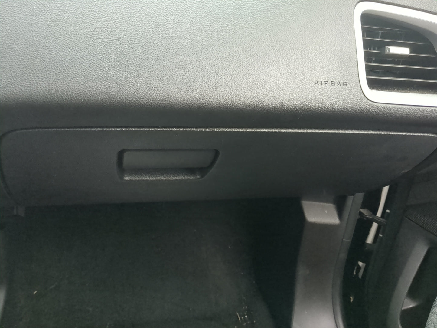 2015 Chevrolet Equinox Passenger Glove Box Door Storage Compartment - Oemusedautoparts1.com