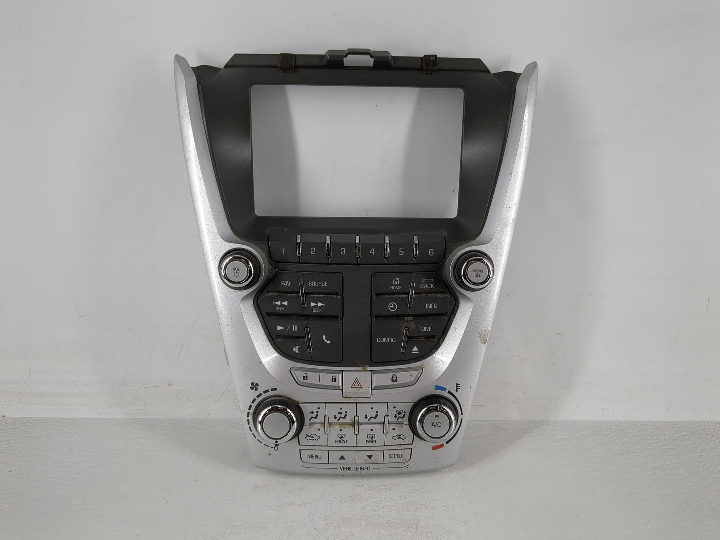 2012-2015 Chevrolet Equinox Radio AM FM Cd Player Receiver Replacement P/N:23450883 Fits Fits 2012 2013 2014 2015 OEM Used A
