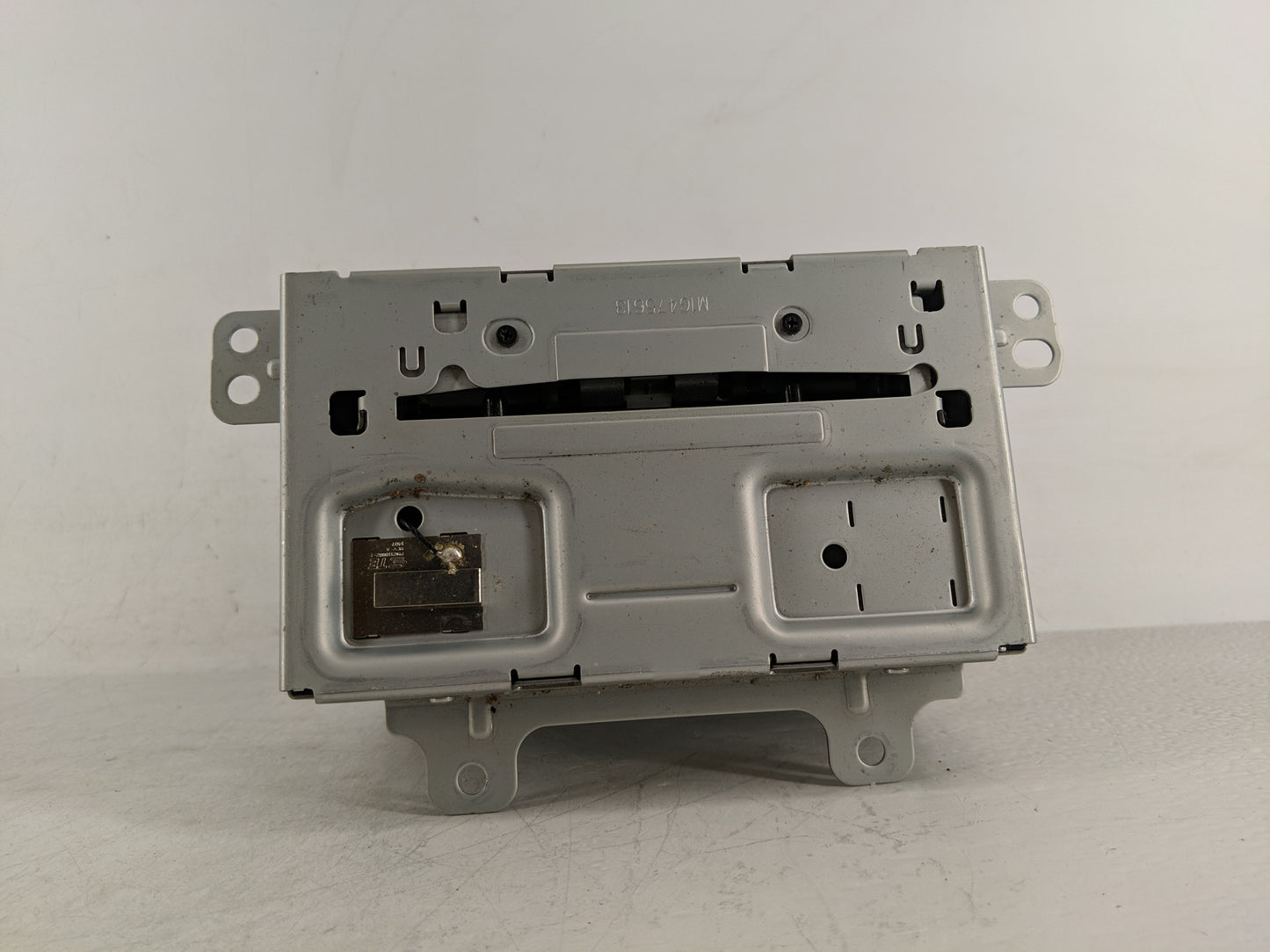 2015 Chevrolet Equinox Radio AM FM Cd Player Receiver Replacement P/N:23495273 Fits OEM Used Auto Parts - Oemusedautoparts1.