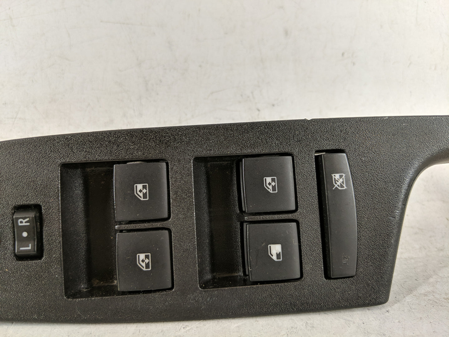 2012-2017 Chevrolet Equinox Master Power Window Switch Replacement Driver Side Left P/N:20917599 Fits OEM Used Auto Parts - 