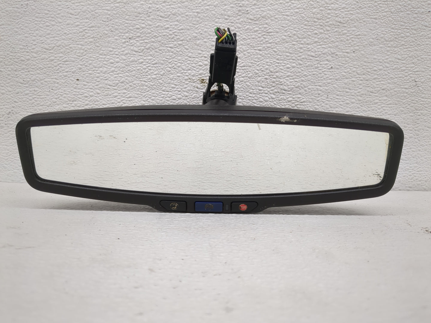 2010-2017 Chevrolet Equinox Interior Rear View Mirror Replacement OEM P/N:E11026392 E11046392 Fits OEM Used Auto Parts - Oem