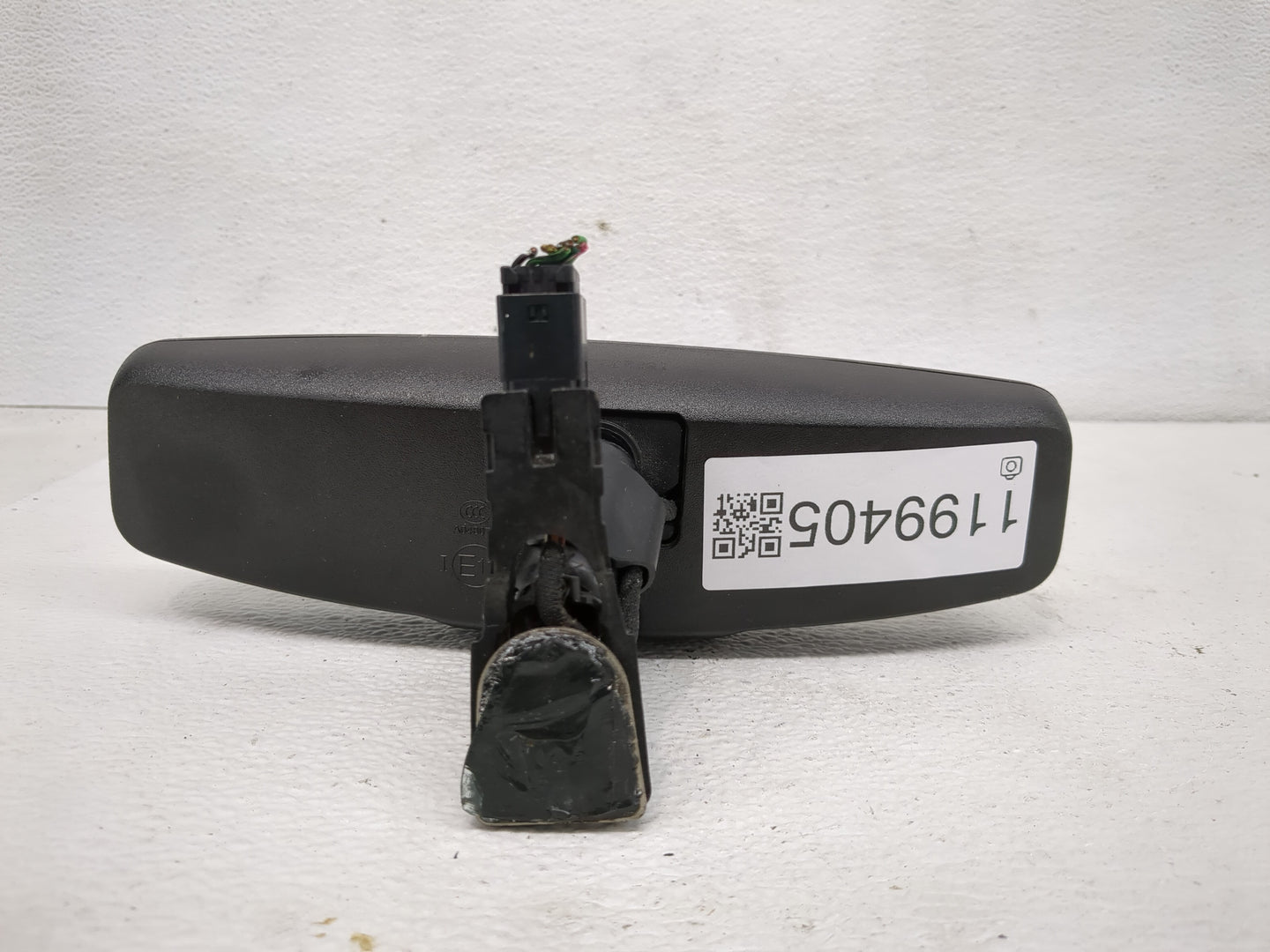 2010-2017 Chevrolet Equinox Interior Rear View Mirror Replacement OEM P/N:E11026392 E11046392 Fits OEM Used Auto Parts - Oem