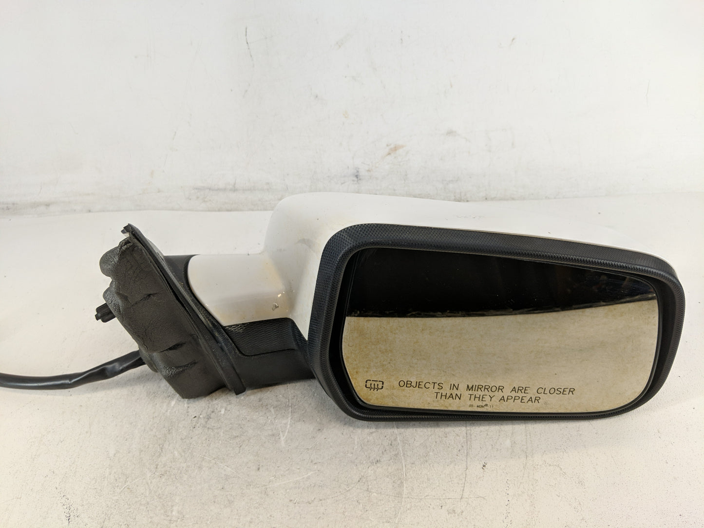 2015-2017 Chevrolet Equinox Side Mirror Replacement Passenger Right View Door Mirror P/N:23467300 Fits Fits 2015 2016 2017 O