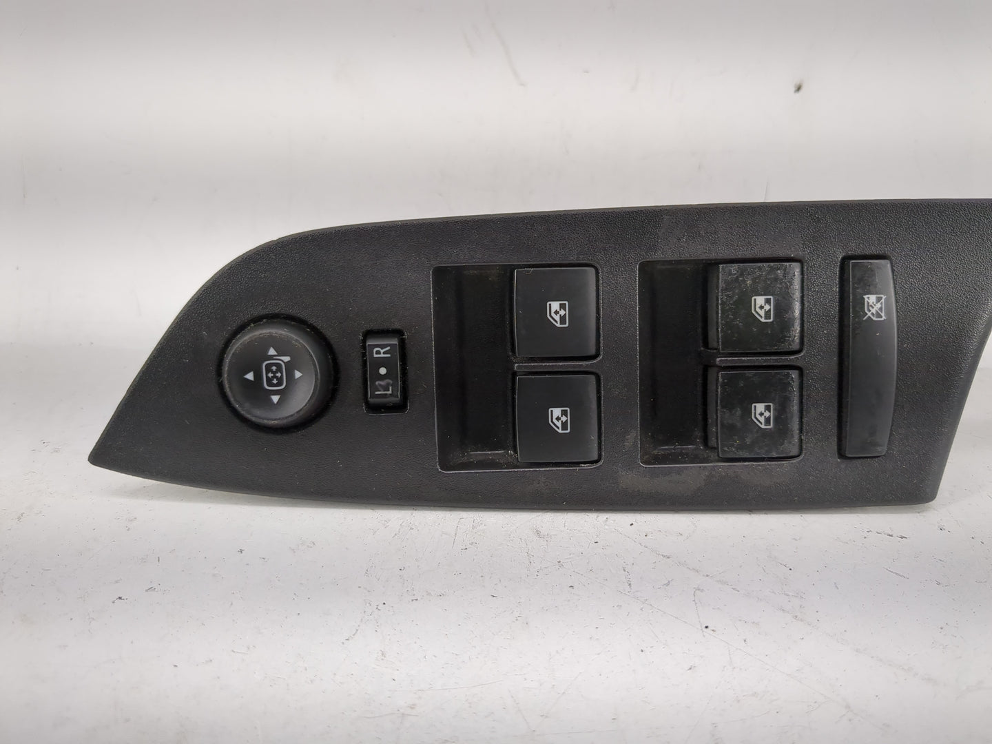 2012-2017 Chevrolet Equinox Master Power Window Switch Replacement Driver Side Left Fits OEM Used Auto Parts - Oemusedautopa