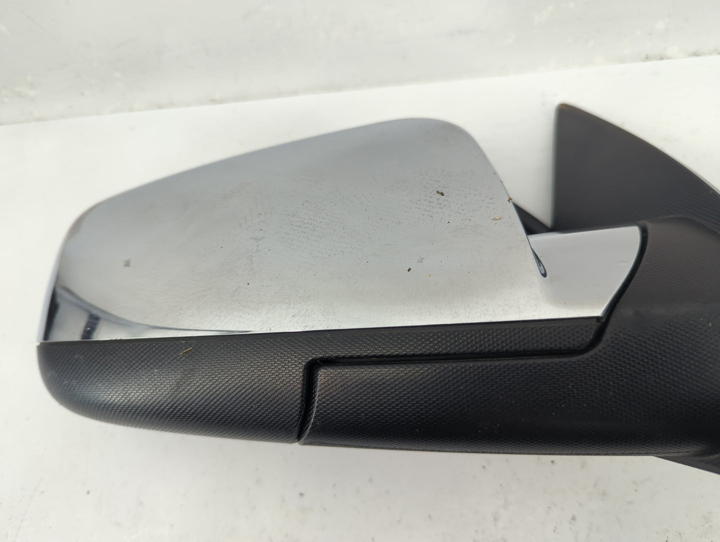 2015-2017 Chevrolet Equinox Passenger Side View Mirror - Right Door Mirror OEM Used - Oemusedautoparts1.com