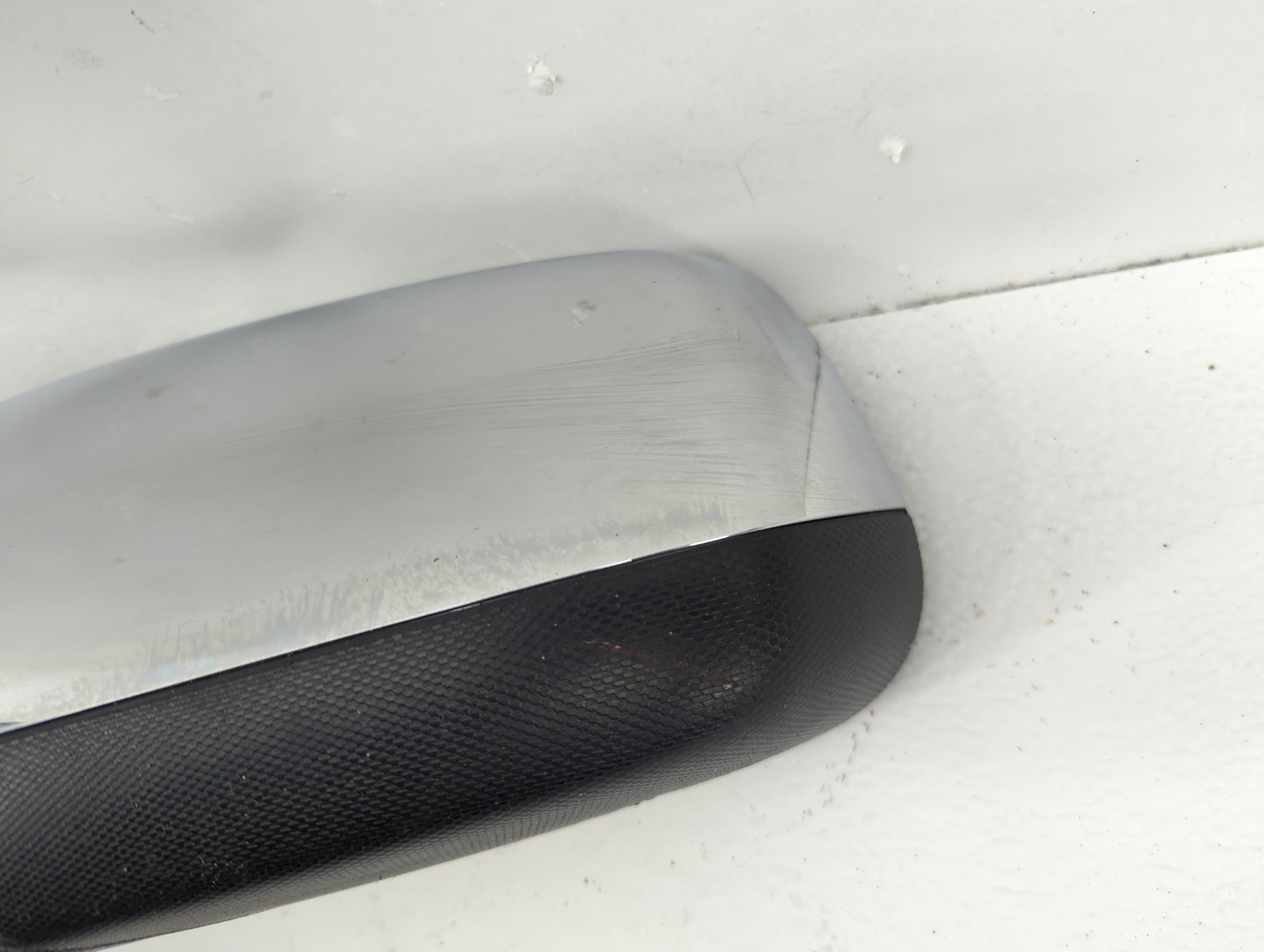 2015-2017 Chevrolet Equinox Driver Side View Mirror - Left Door Mirror OEM Used - Oemusedautoparts1.com