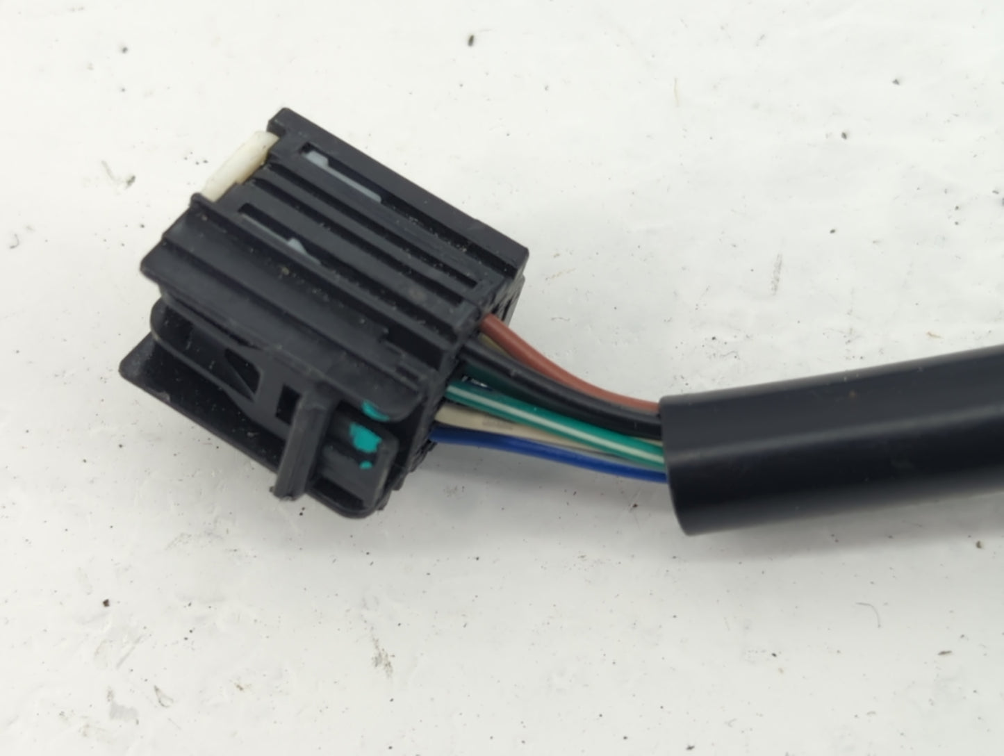 2015-2017 Chevrolet Equinox Driver Side View Mirror - Left Door Mirror OEM Used - Oemusedautoparts1.com