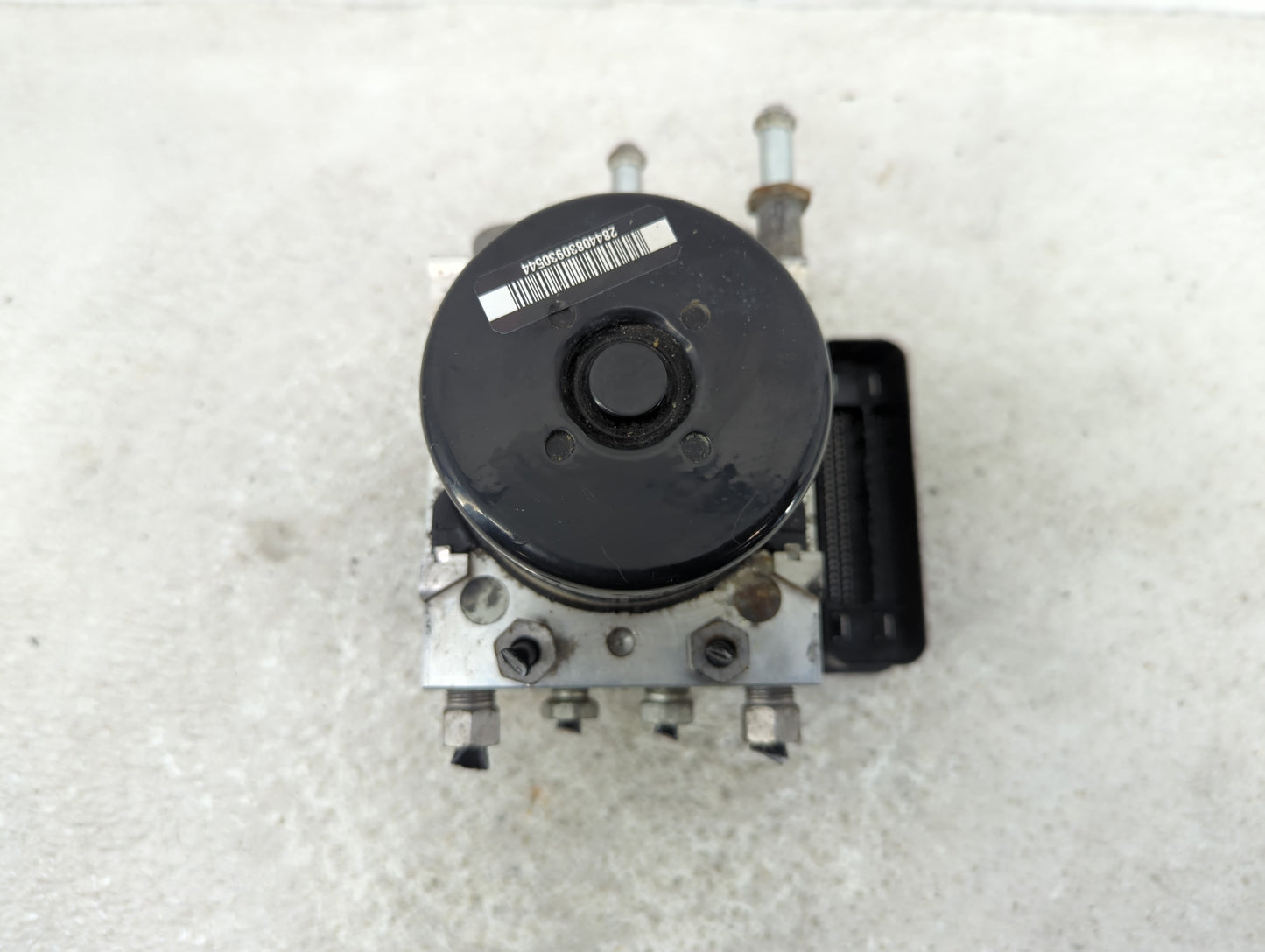 2012-2017 Chevrolet Equinox ABS Pump Control Module Replacement Fits Fits 2012 2013 2014 2015 2016 2017 OEM Used Auto Parts 