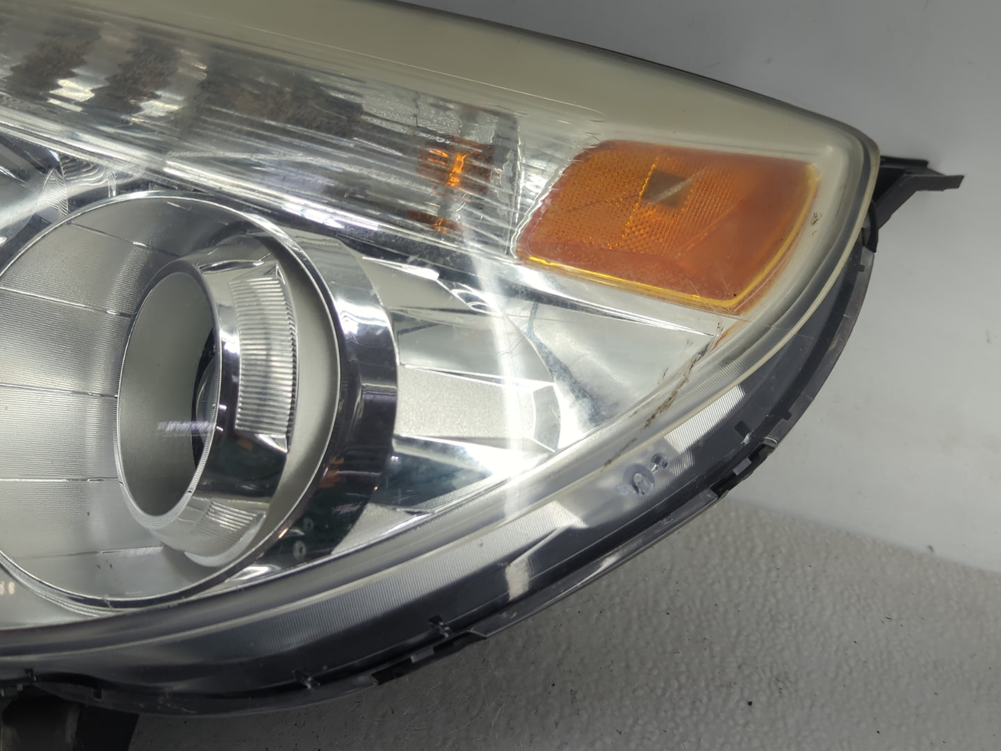 2010-2015 Chevrolet Equinox Driver Left Oem Head Light Headlight Lamp - Oemusedautoparts1.com