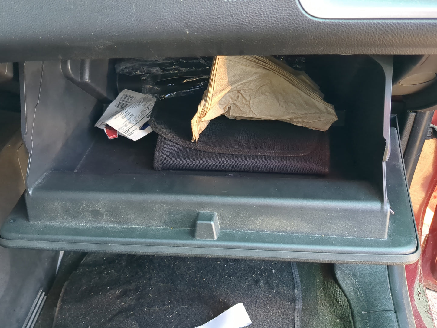 2015 Chevrolet Equinox Passenger Glove Box Door Storage Compartment - Oemusedautoparts1.com