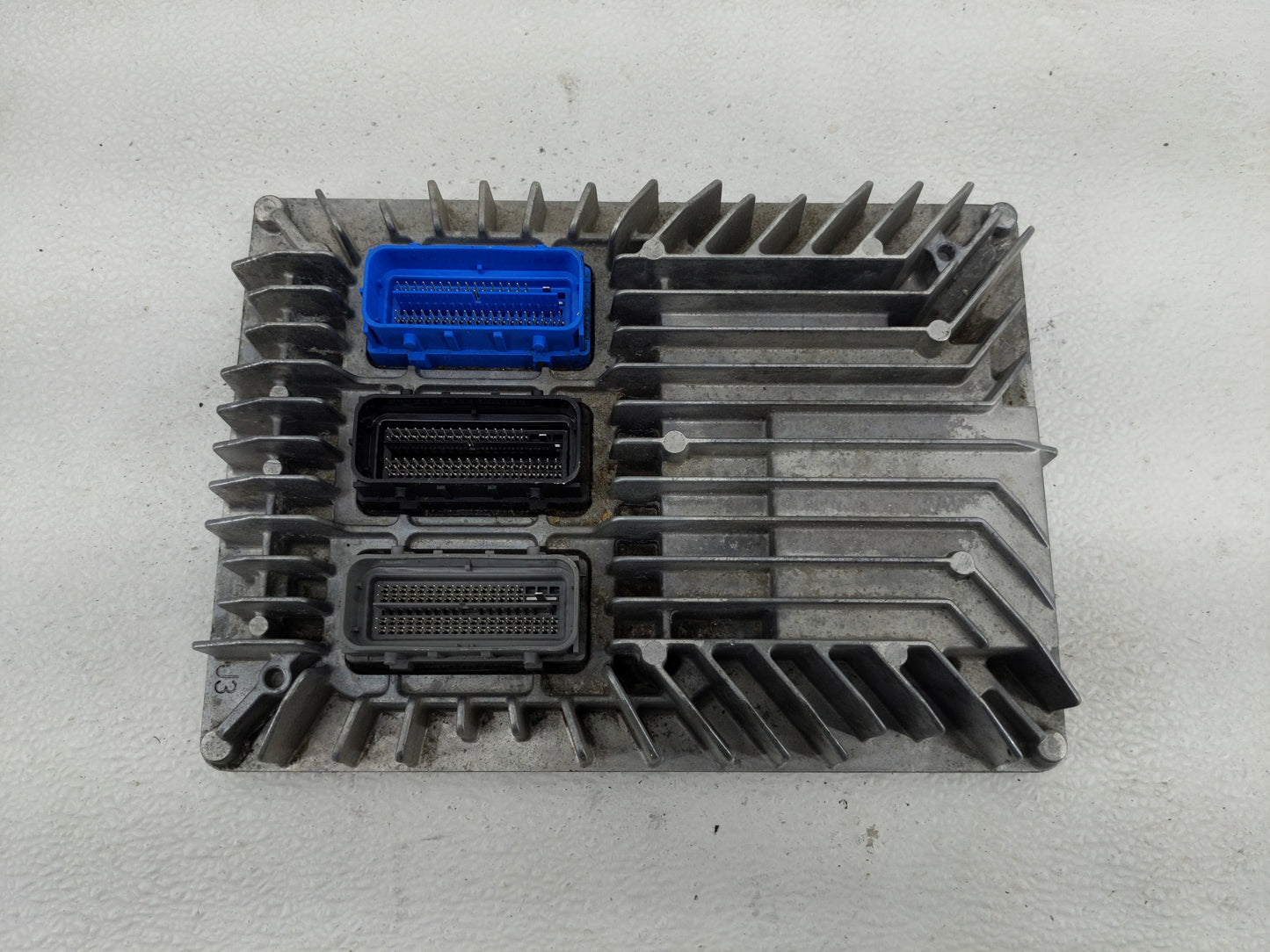 2013-2016 Chevrolet Equinox PCM Engine Control Computer ECU ECM PCU OEM P/N:12651807 Fits Fits 2013 2014 2015 2016 OEM Used 