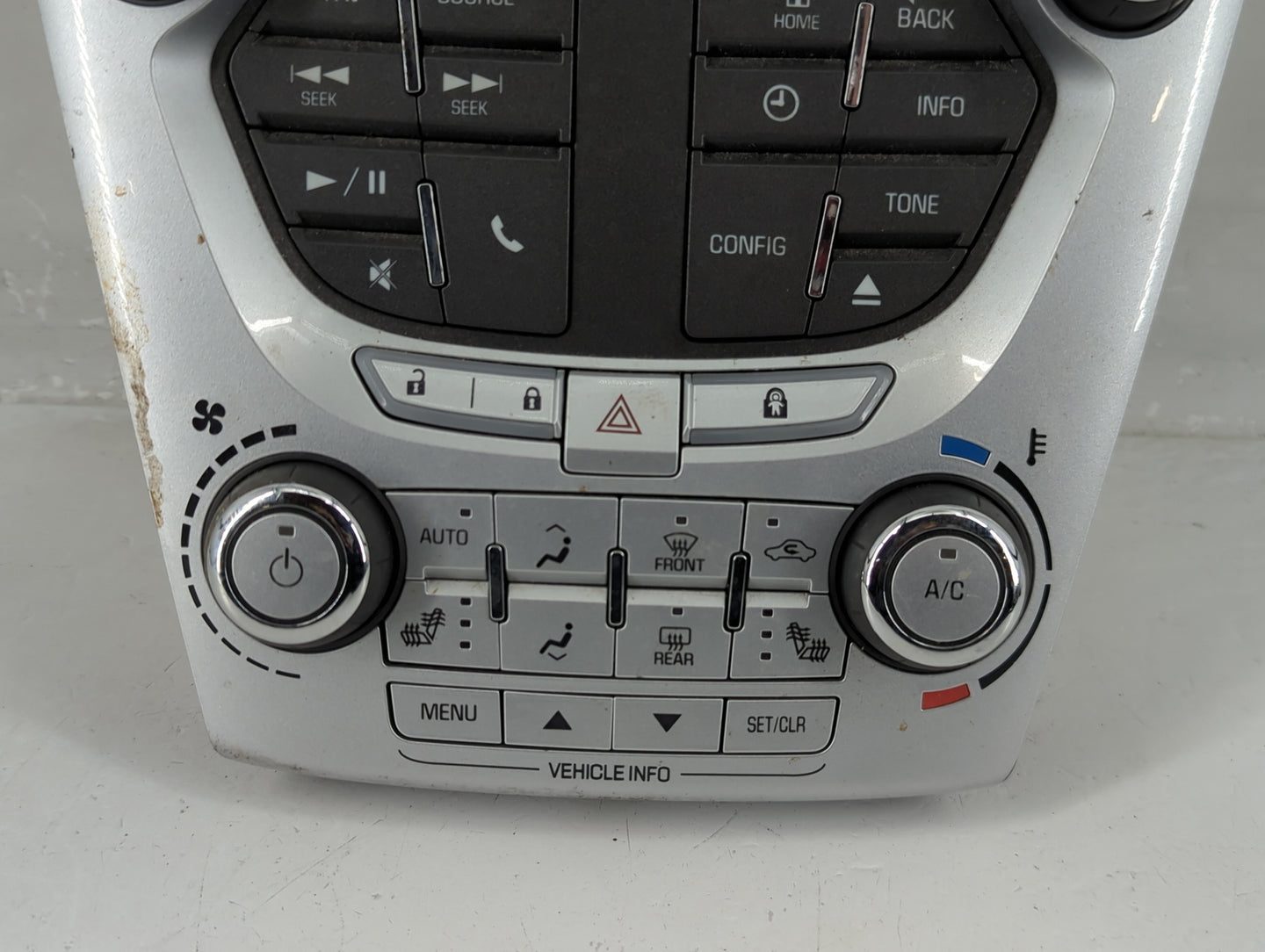 2012-2015 Chevrolet Equinox Radio Control Panel - Oemusedautoparts1.com