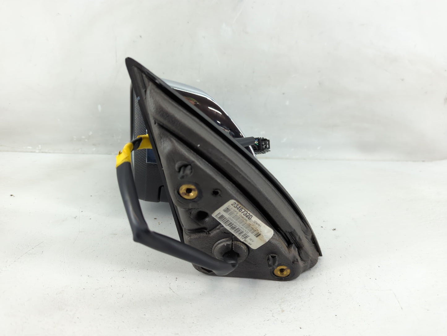 2015 Chevrolet Equinox Side Mirror Replacement Driver Left View Door Mirror Fits OEM Used Auto Parts - Oemusedautoparts1.com