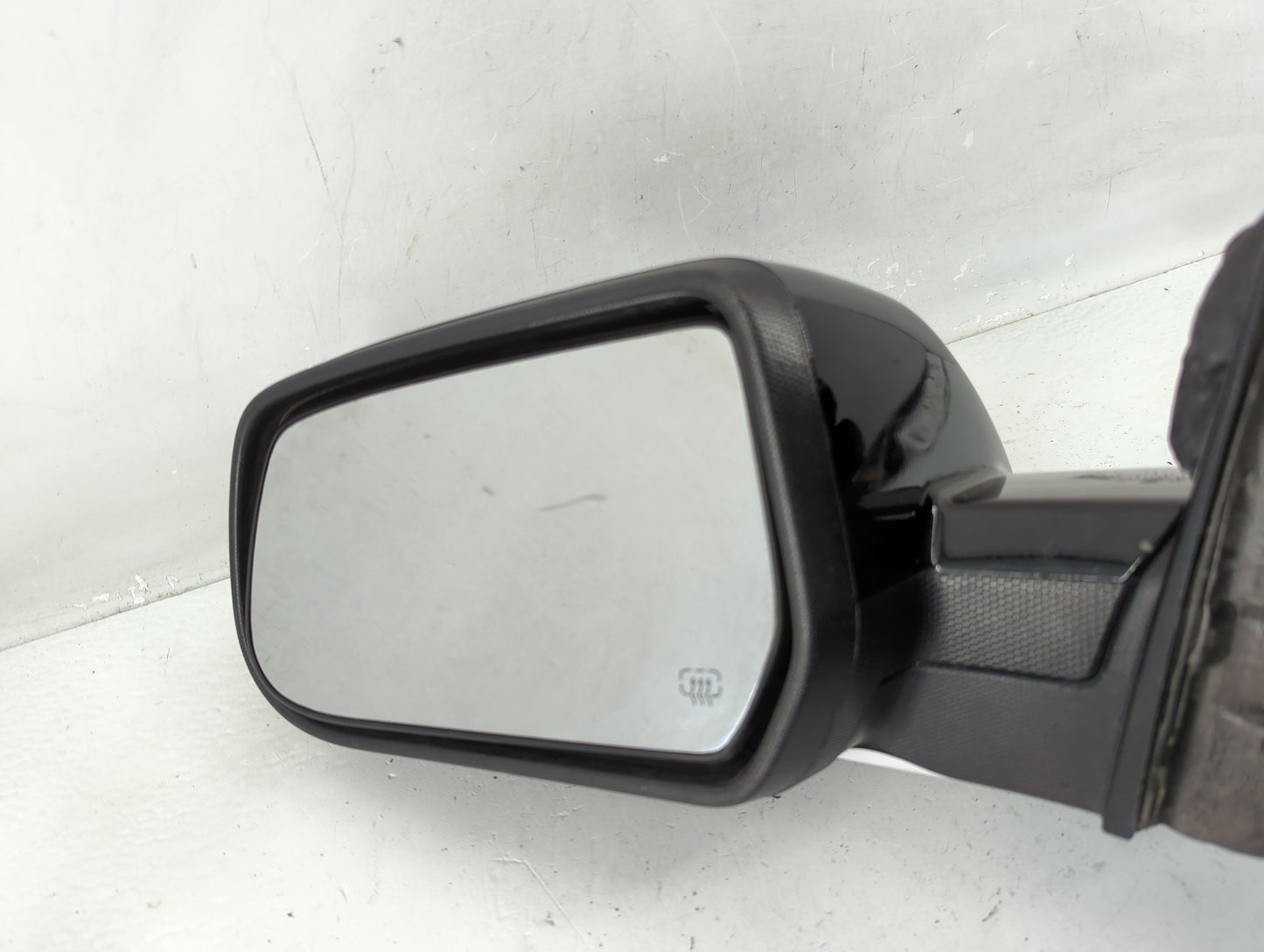 2015-2017 Chevrolet Equinox Side Mirror Replacement Driver Left View Door Mirror P/N:23467312 Fits Fits 2015 2016 2017 OEM U