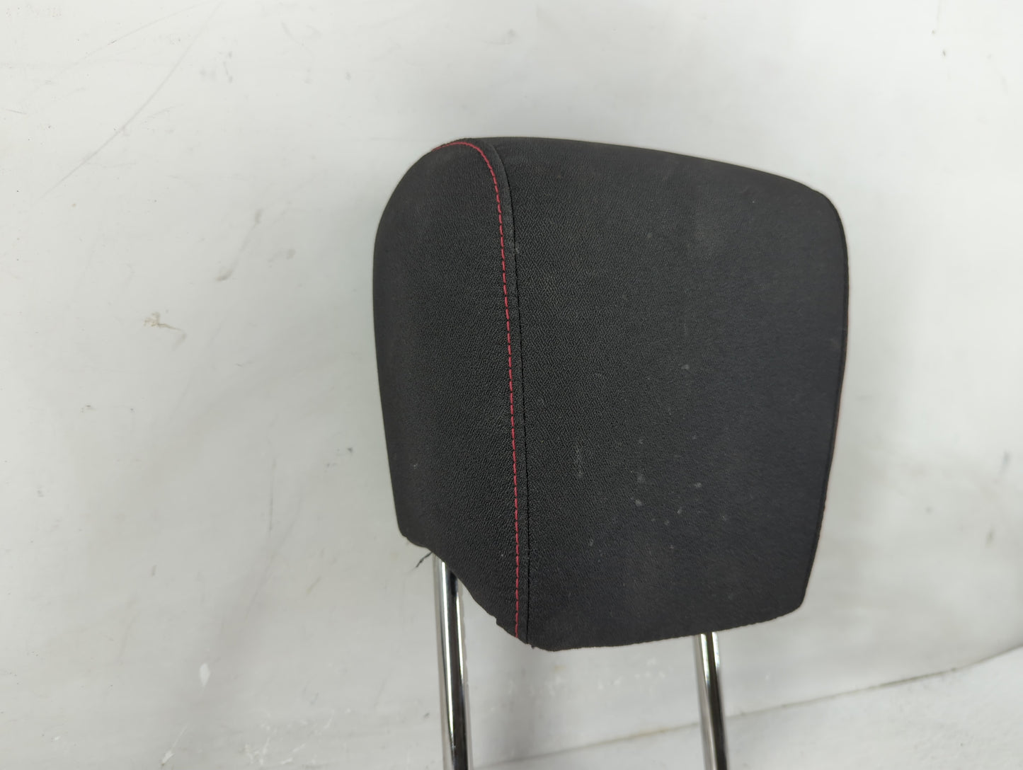 2015 Chevrolet Equinox Headrest Head Rest Front Driver Passenger Seat Fits OEM Used Auto Parts - Oemusedautoparts1.com