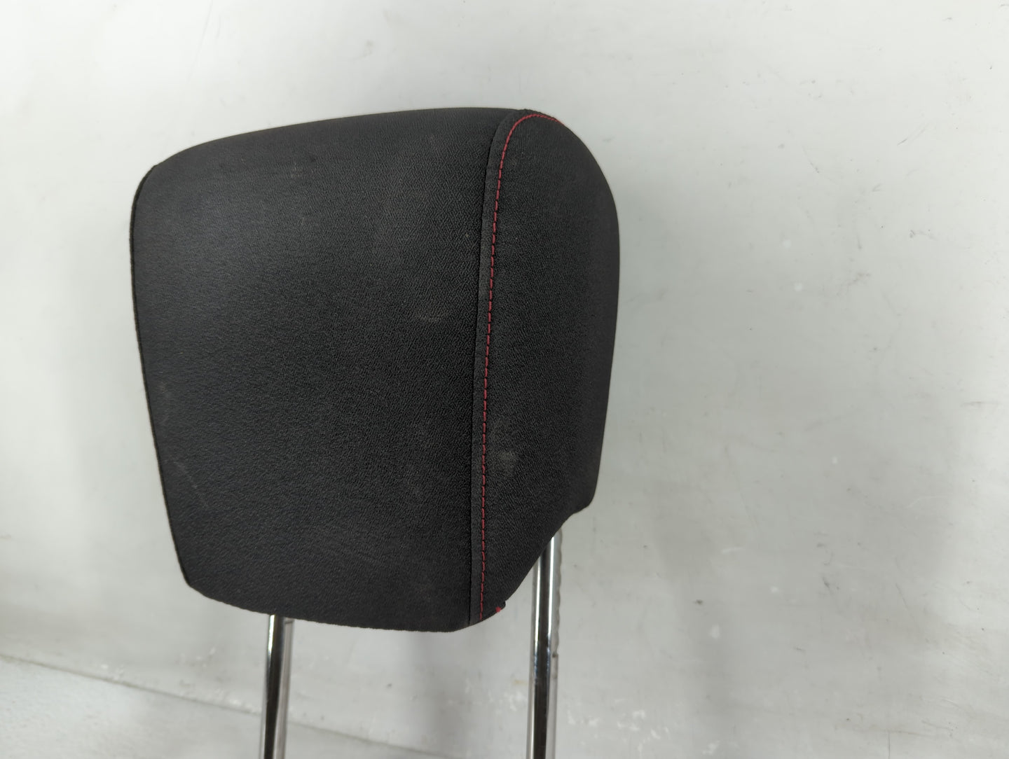 2015 Chevrolet Equinox Headrest Head Rest Rear Seat Fits OEM Used Auto Parts - Oemusedautoparts1.com