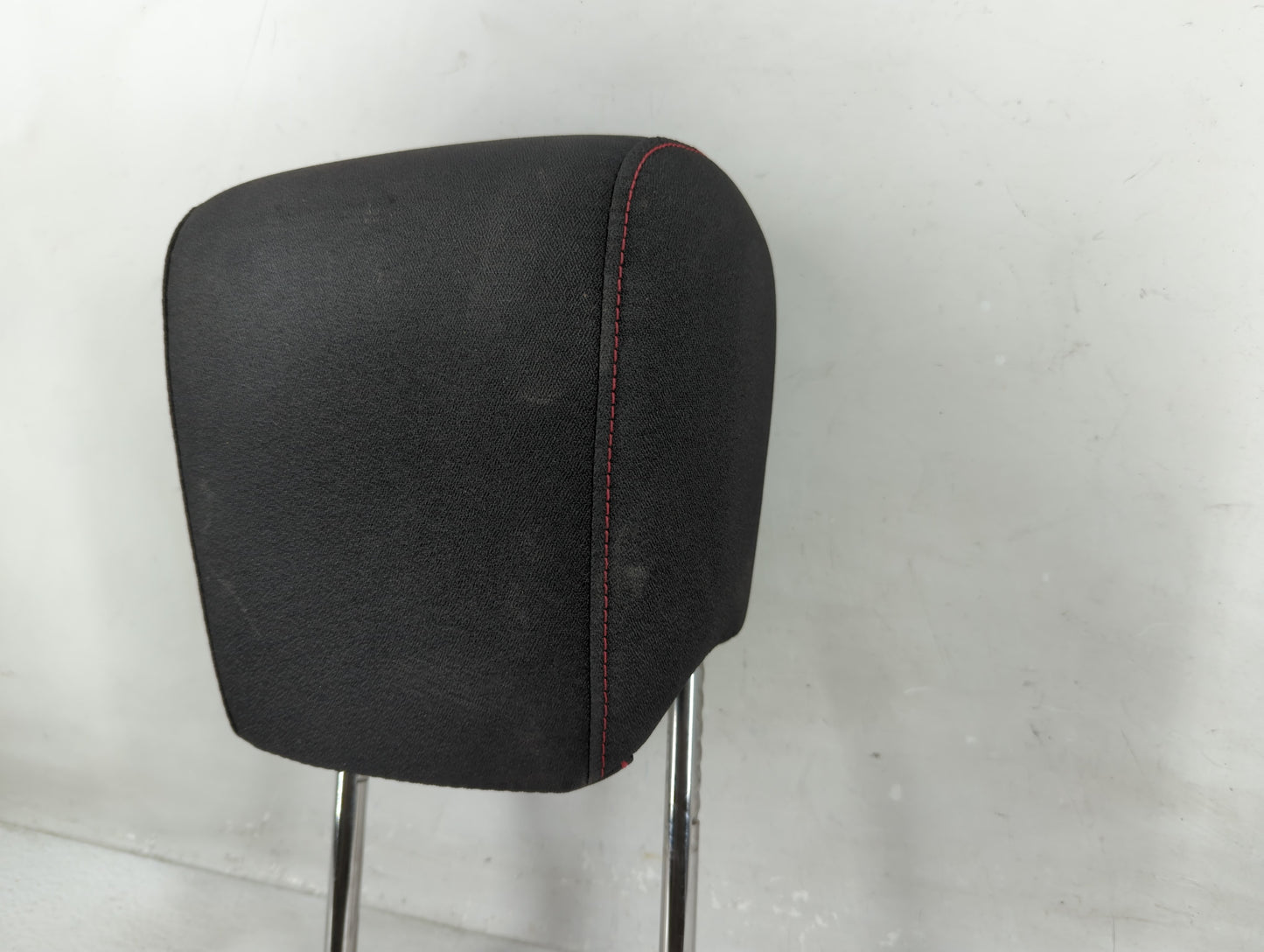 2015 Chevrolet Equinox Headrest Head Rest Rear Seat Fits OEM Used Auto Parts - Oemusedautoparts1.com