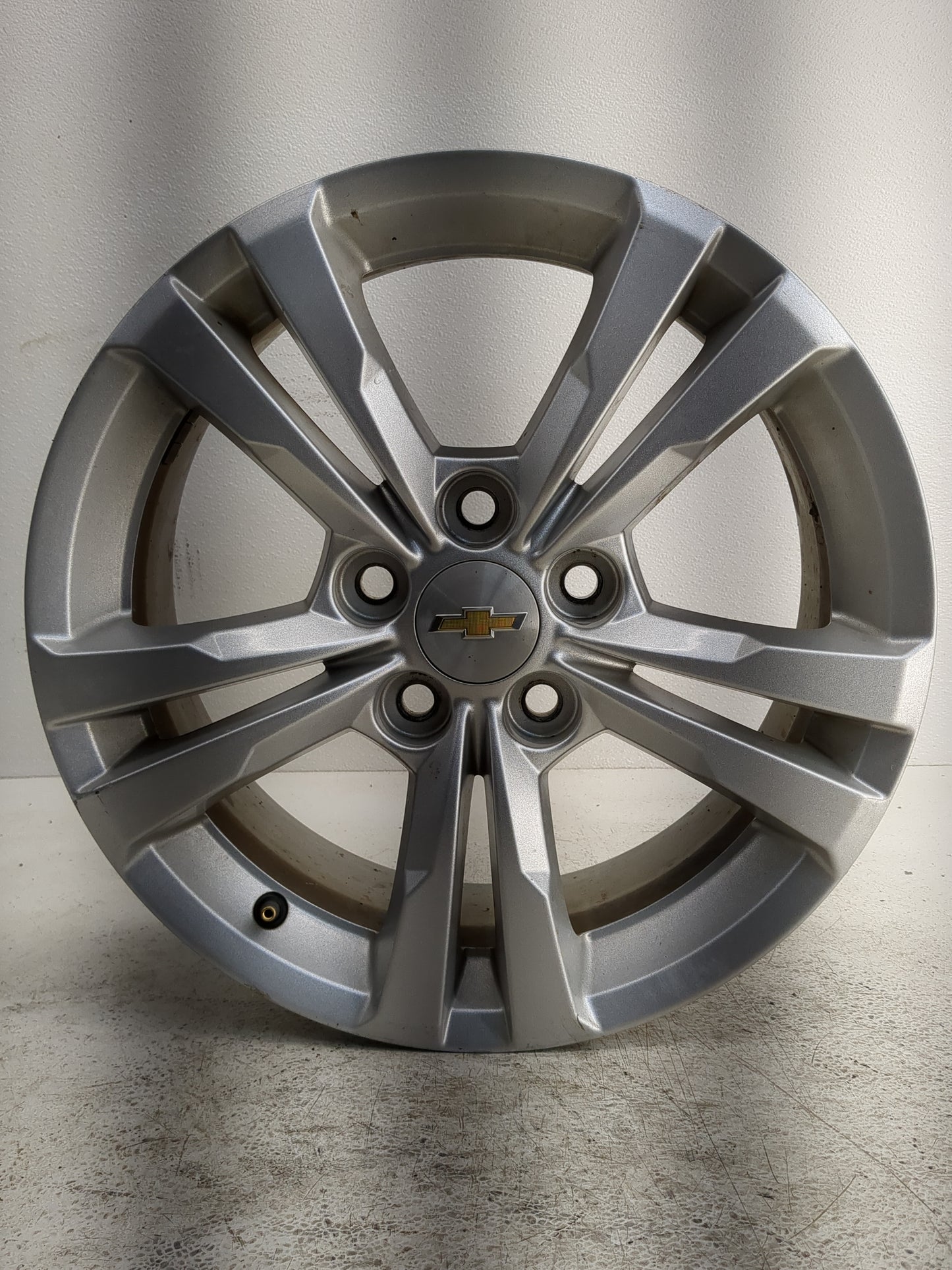 2010-2017 Chevrolet Equinox Oem Wheel Rim - Oemusedautoparts1.com