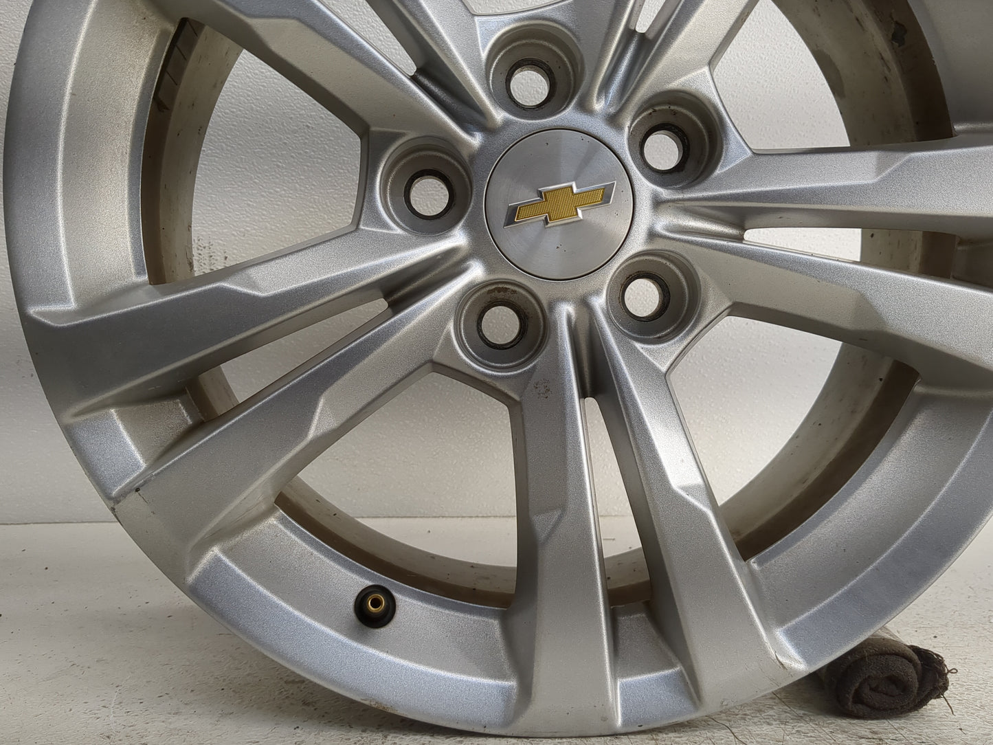2010-2017 Chevrolet Equinox Oem Wheel Rim 1247589 - Oemusedautoparts1.com