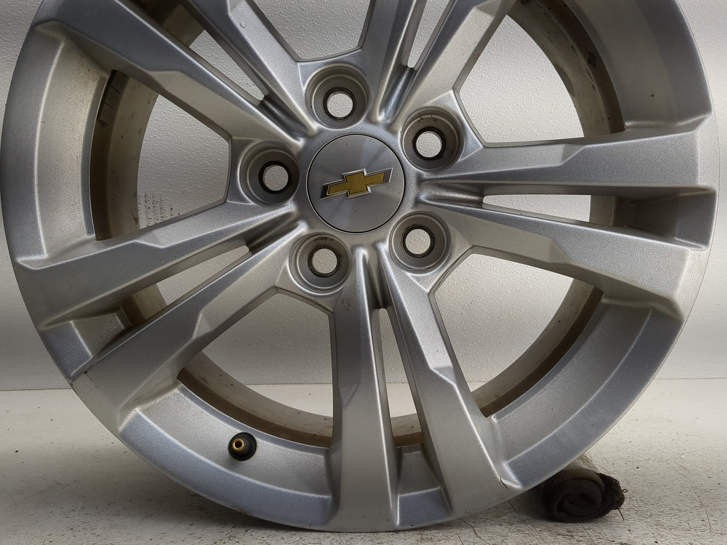 2010-2017 Chevrolet Equinox Oem Wheel Rim 1247589 - Oemusedautoparts1.com