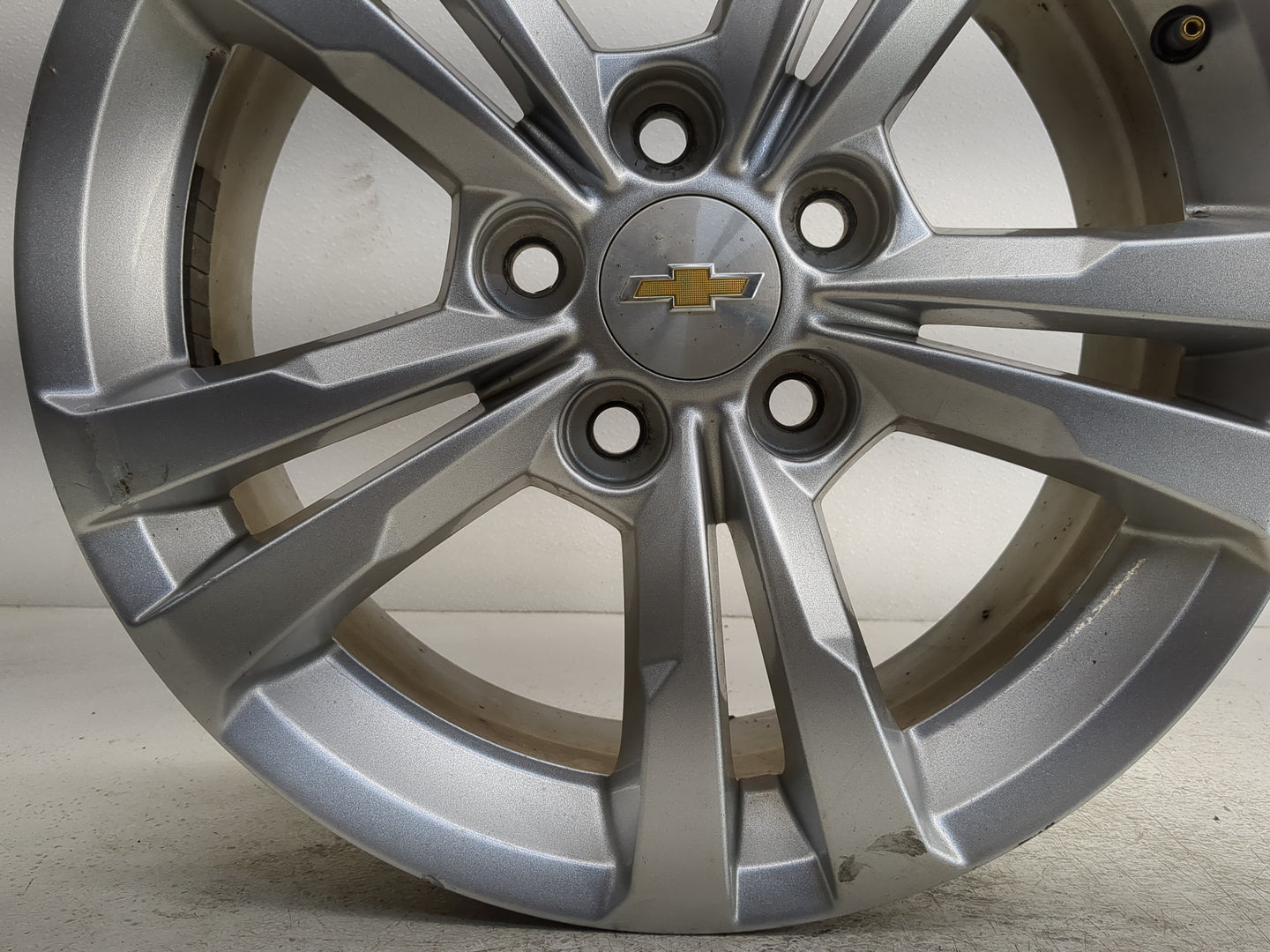 2010-2017 Chevrolet Equinox Oem Wheel Rim - Oemusedautoparts1.com