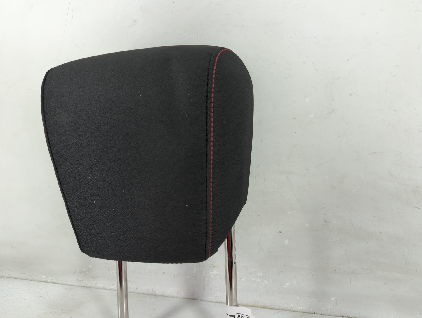 2015 Chevrolet Equinox Headrest Head Rest Rear Seat Fits OEM Used Auto Parts - Oemusedautoparts1.com