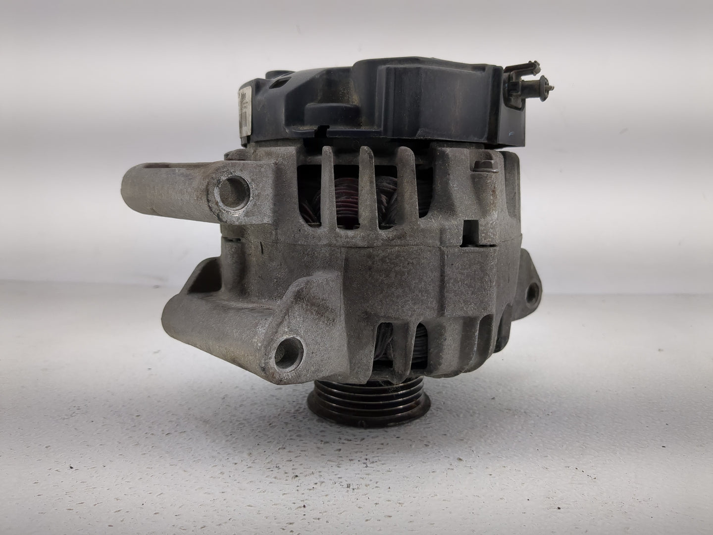 2010-2017 Chevrolet Equinox Alternator Replacement Generator Charging Assembly Engine OEM Fits OEM Used Auto Parts - Oemused