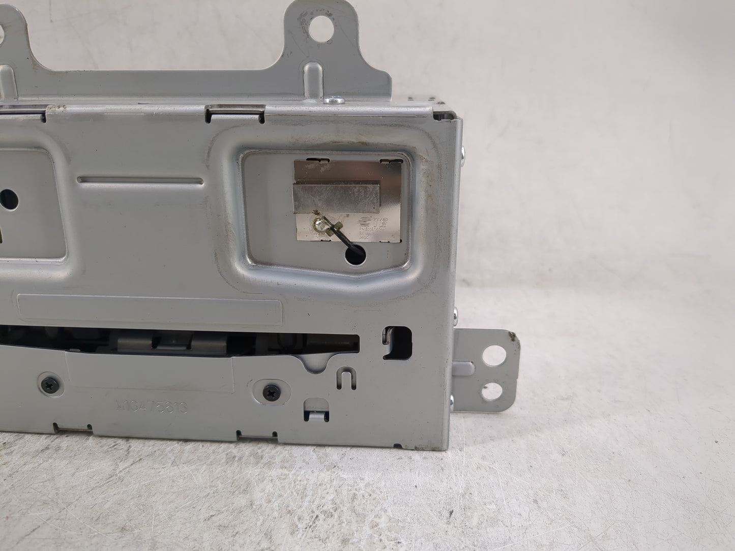 2015 Chevrolet Equinox Radio AM FM Cd Player Receiver Replacement P/N:23495273 Fits Fits 2014 2016 2017 OEM Used Auto Parts 