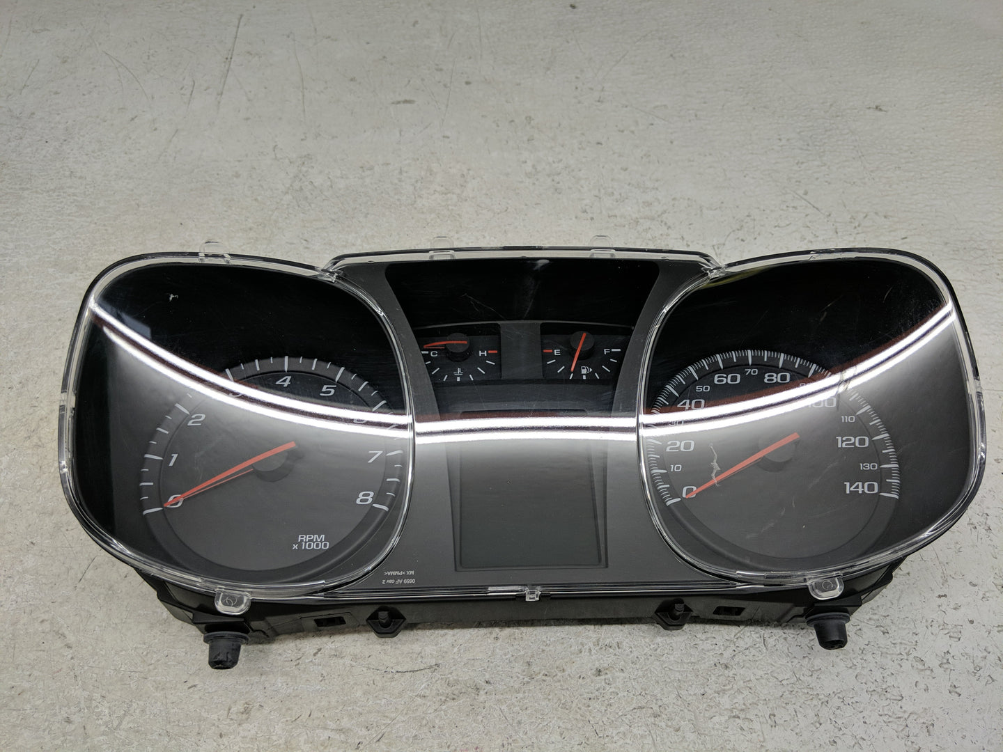 2013-2016 Chevrolet Equinox Instrument Cluster Speedometer Gauges P/N:812703197 23265862 Fits Fits 2013 2014 2015 2016 OEM U