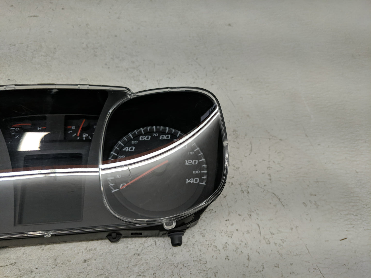 2013-2016 Chevrolet Equinox Instrument Cluster Speedometer Gauges P/N:812703197 23265862 Fits Fits 2013 2014 2015 2016 OEM U