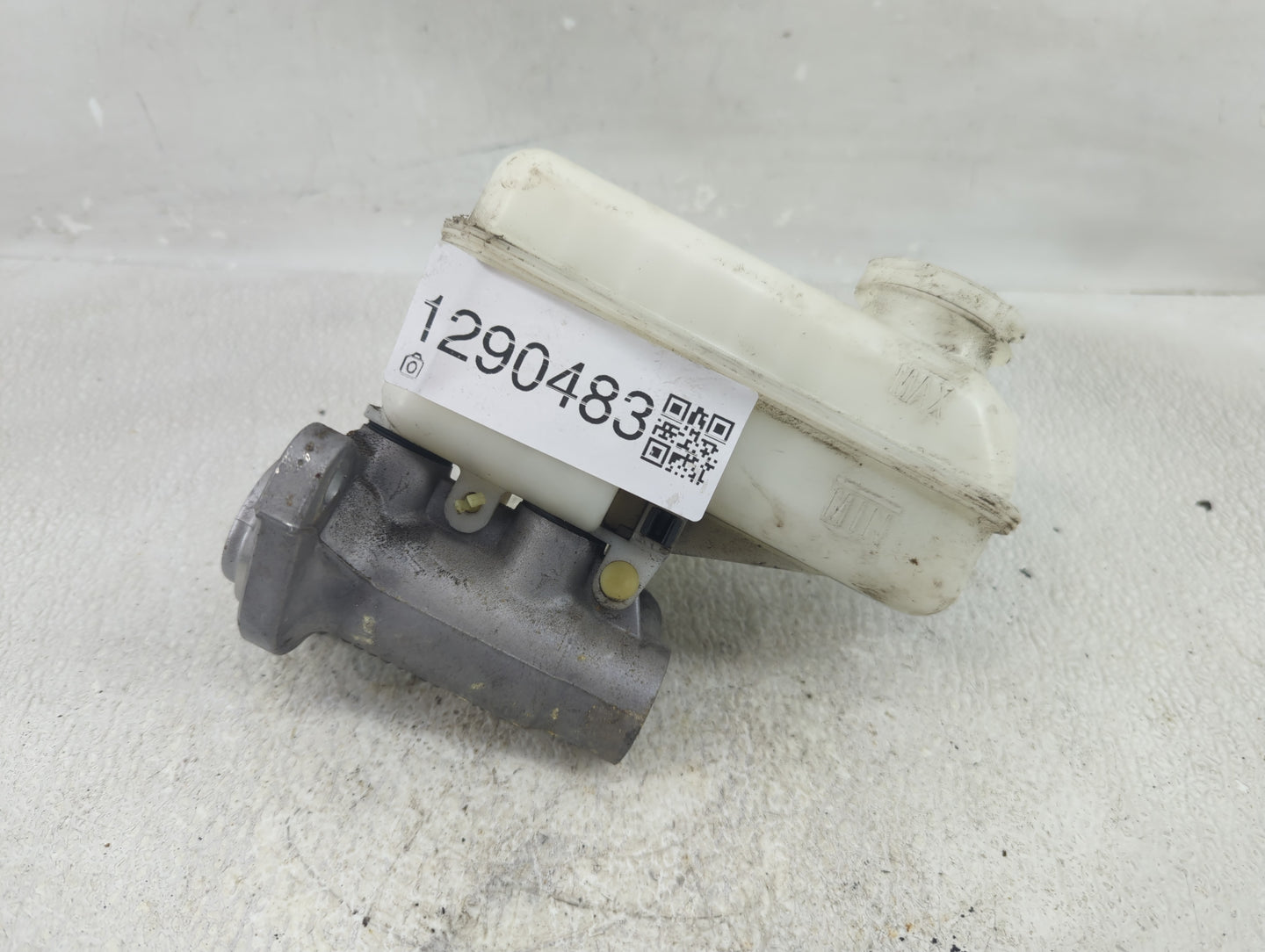 2011-2017 Chevrolet Equinox Brake Master Cylinder - Oemusedautoparts1.com