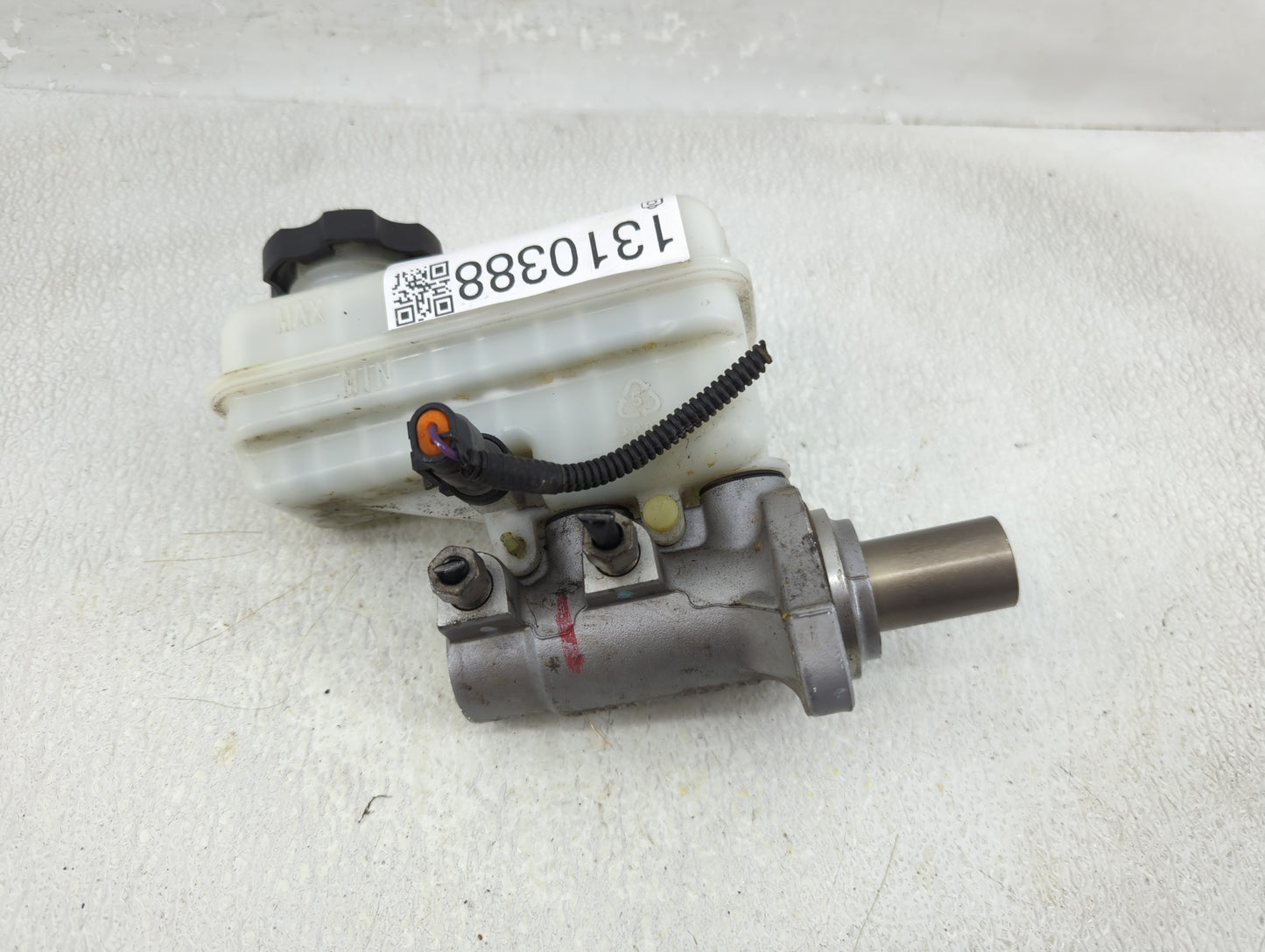 2011-2017 Chevrolet Equinox Brake Master Cylinder - Oemusedautoparts1.com