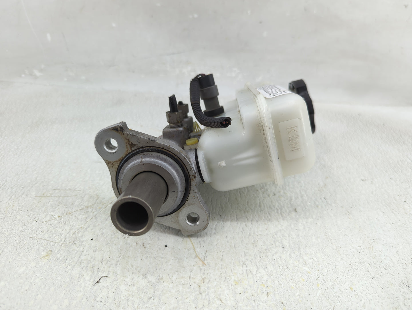 2011-2017 Chevrolet Equinox Brake Master Cylinder - Oemusedautoparts1.com
