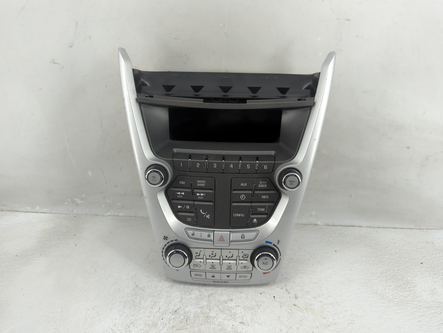 2012-2015 Chevrolet Equinox Radio Control Panel - Oemusedautoparts1.com