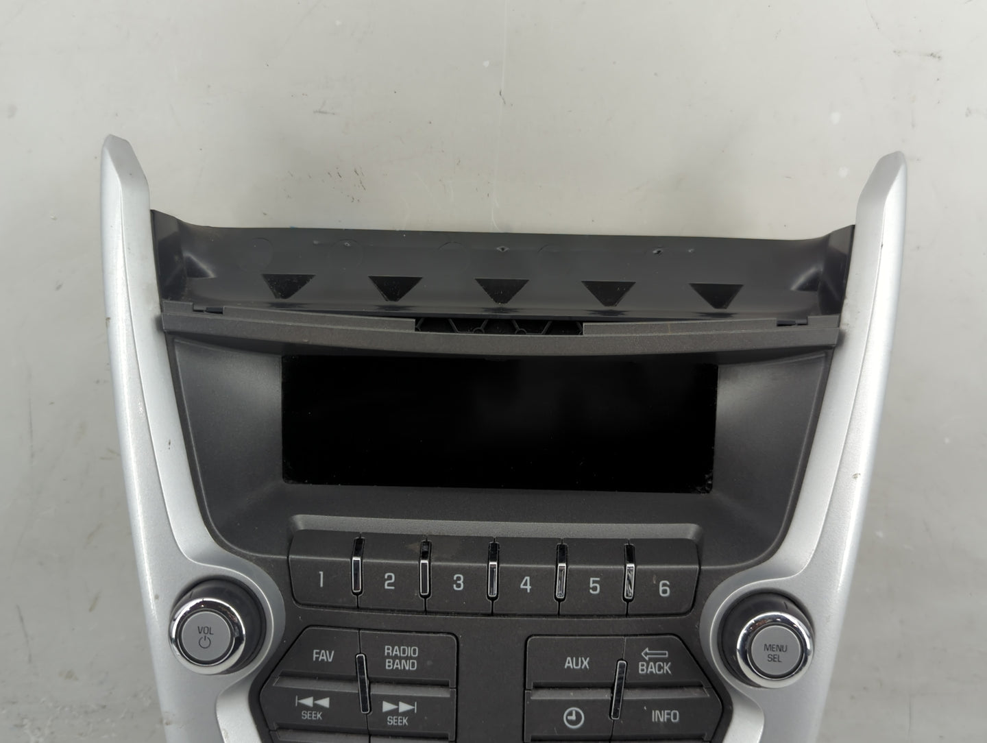 2012-2015 Chevrolet Equinox Radio Control Panel - Oemusedautoparts1.com