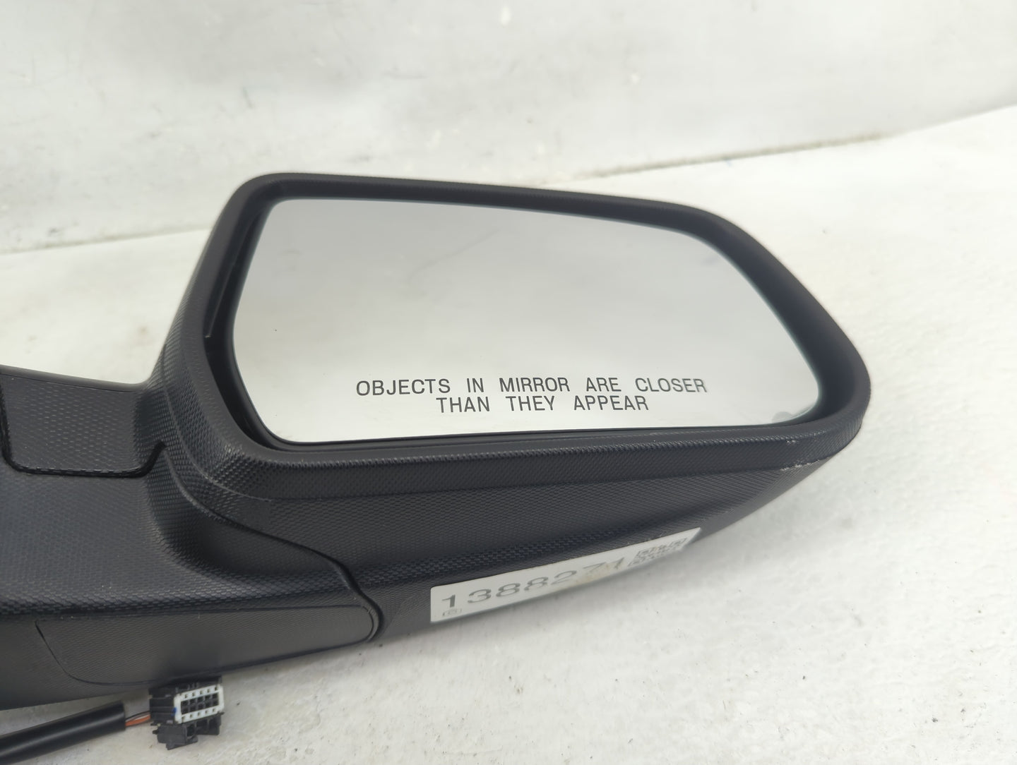 2015-2017 Chevrolet Equinox Passenger Side View Mirror - Right Door Mirror OEM Used - Oemusedautoparts1.com