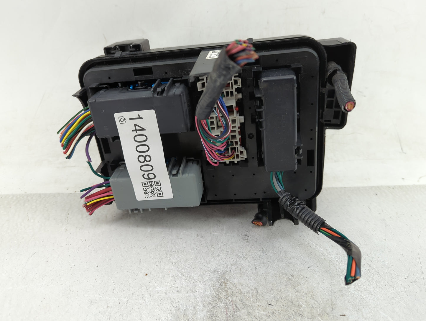 2013-2016 Chevrolet Equinox Fusebox Fuse Box Panel Relay Module Fits Fits 2013 2014 2015 2016 OEM Used Auto Parts - Oemuseda