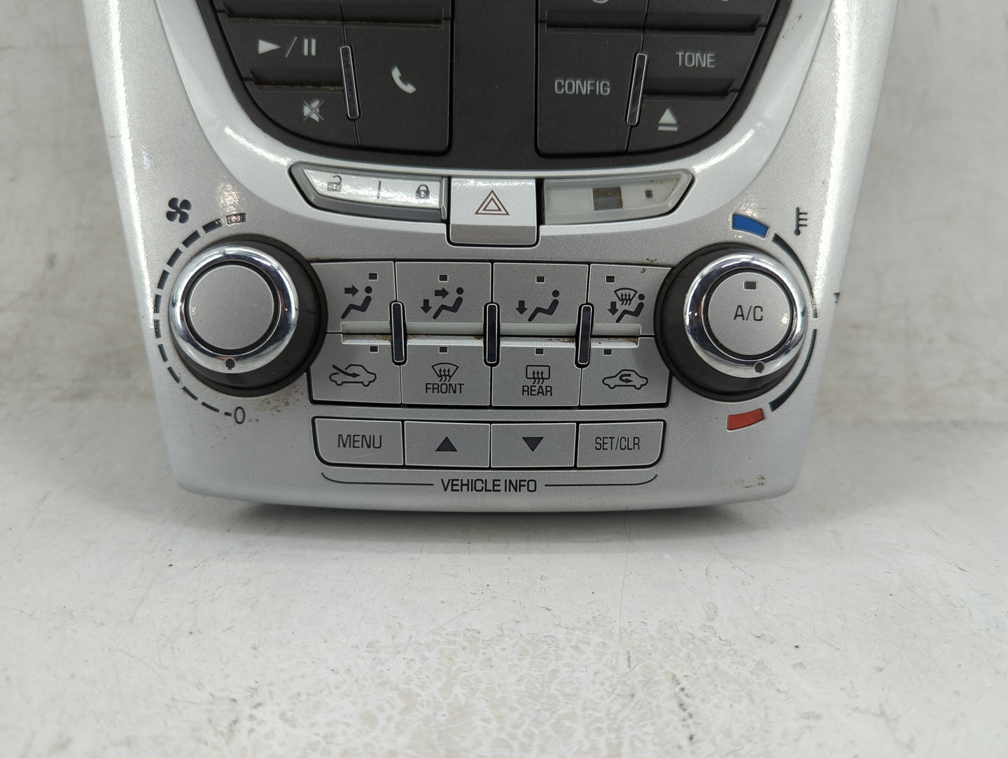 2012-2015 Chevrolet Equinox Radio Control Panel Silver - Oemusedautoparts1.com