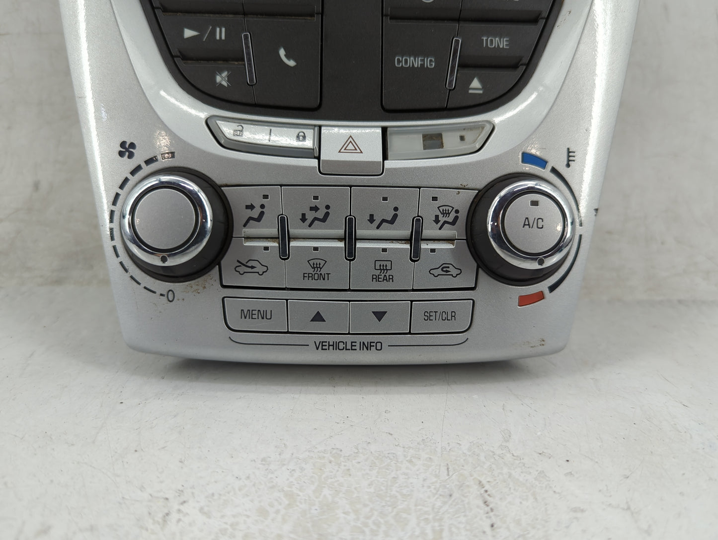 2012-2015 Chevrolet Equinox Radio Control Panel Silver - Oemusedautoparts1.com