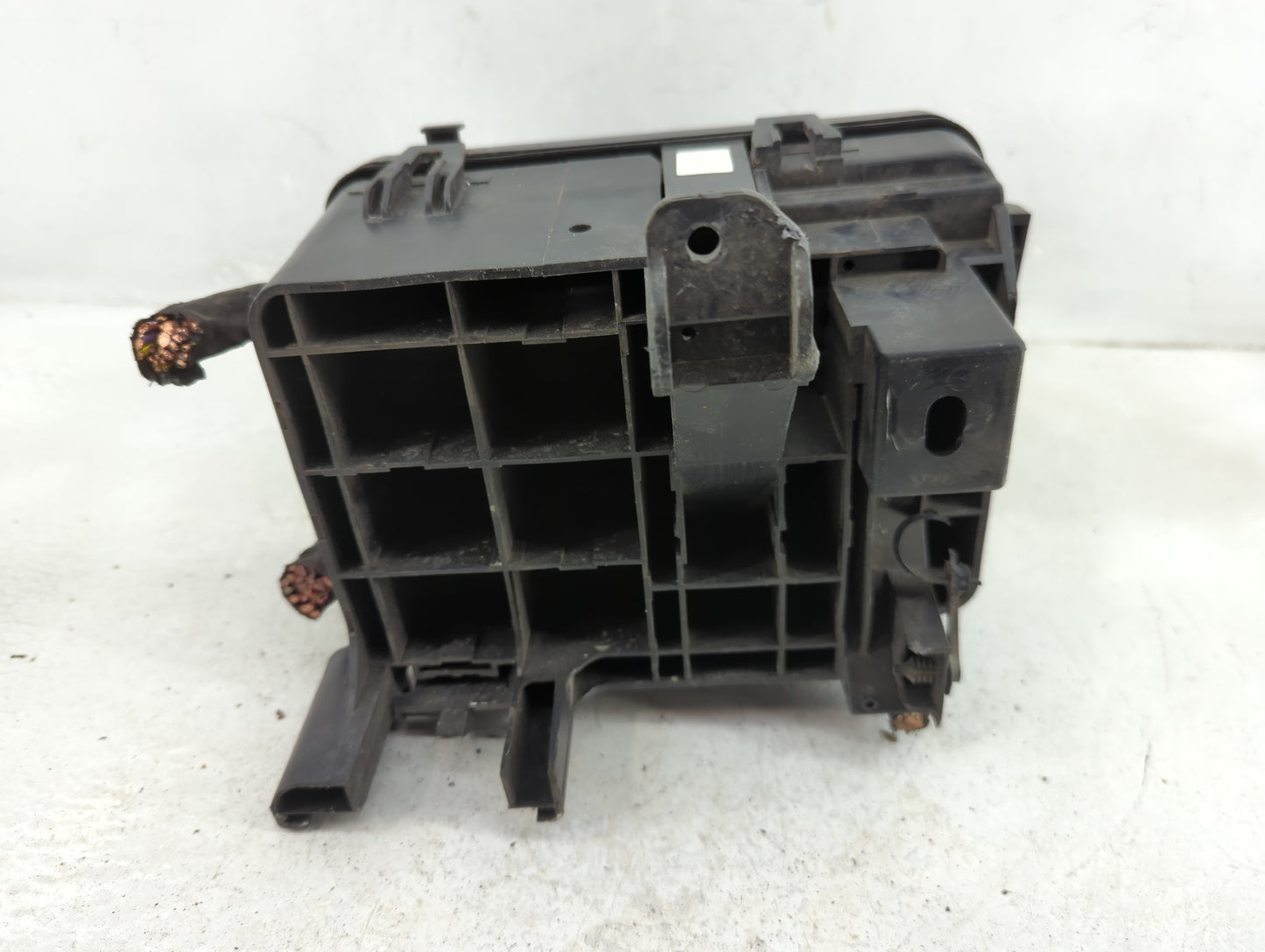 2013-2016 Chevrolet Equinox Fusebox Fuse Box Panel Relay Module P/N:22922727 Fits Fits 2013 2014 2015 2016 OEM Used Auto Par