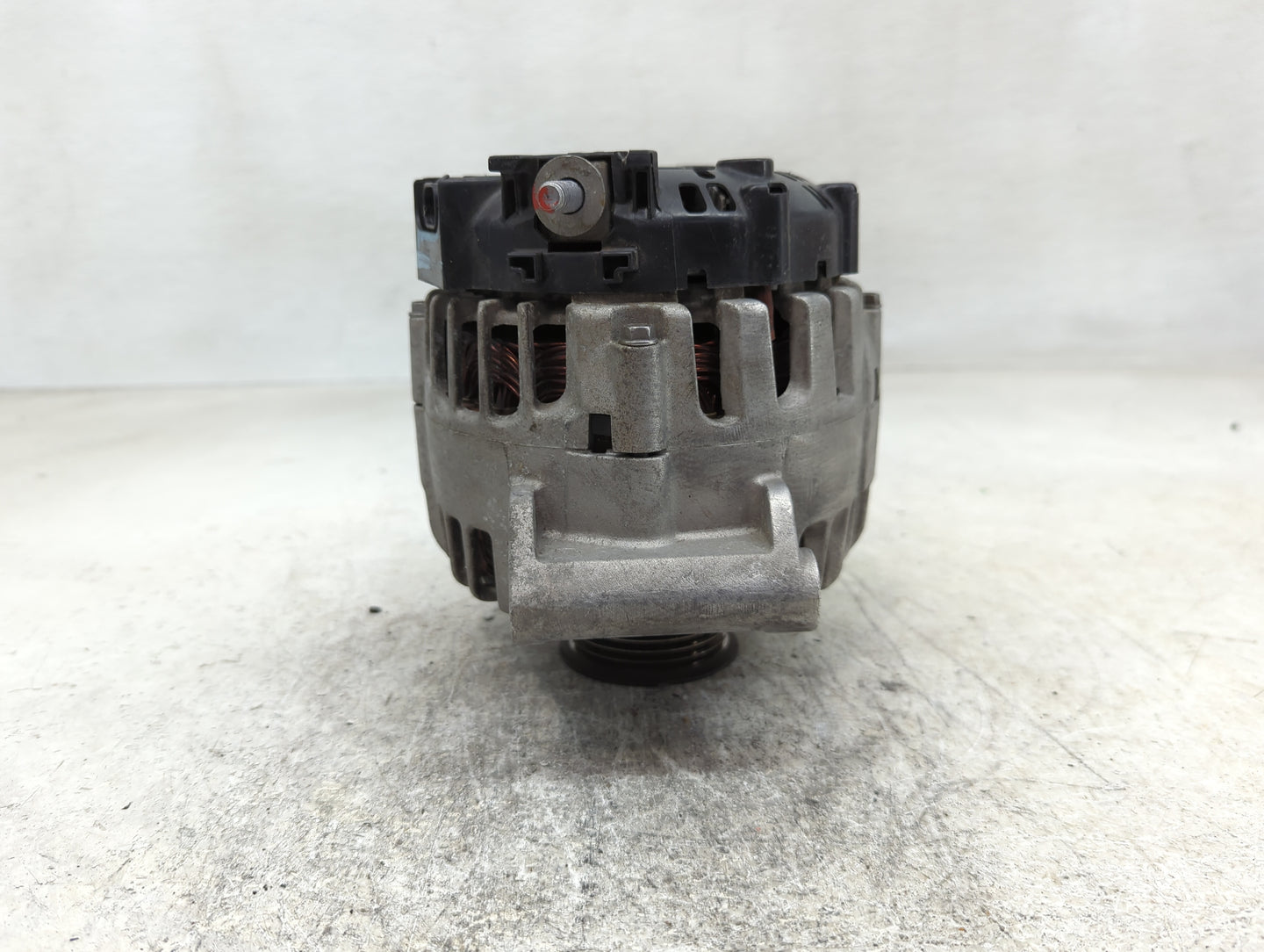 2010-2017 Chevrolet Equinox Alternator Replacement Generator Charging Assembly Engine OEM P/N:13588328 Fits OEM Used Auto Pa