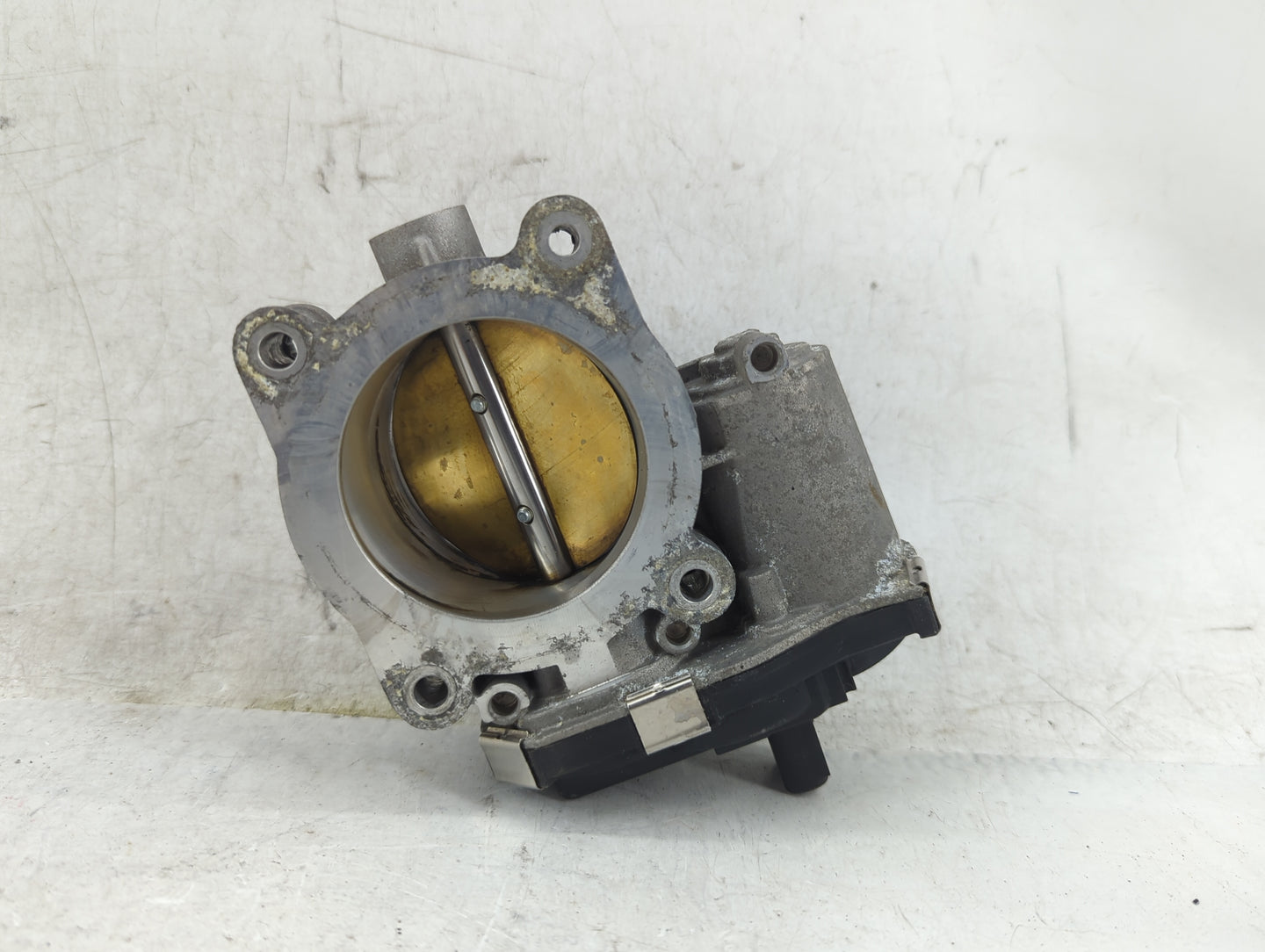 2012-2015 Chevrolet Equinox Throttle Body P/N:12632101CA Fits Fits 2012 2013 2014 2015 OEM Used Auto Parts - Oemusedautopart